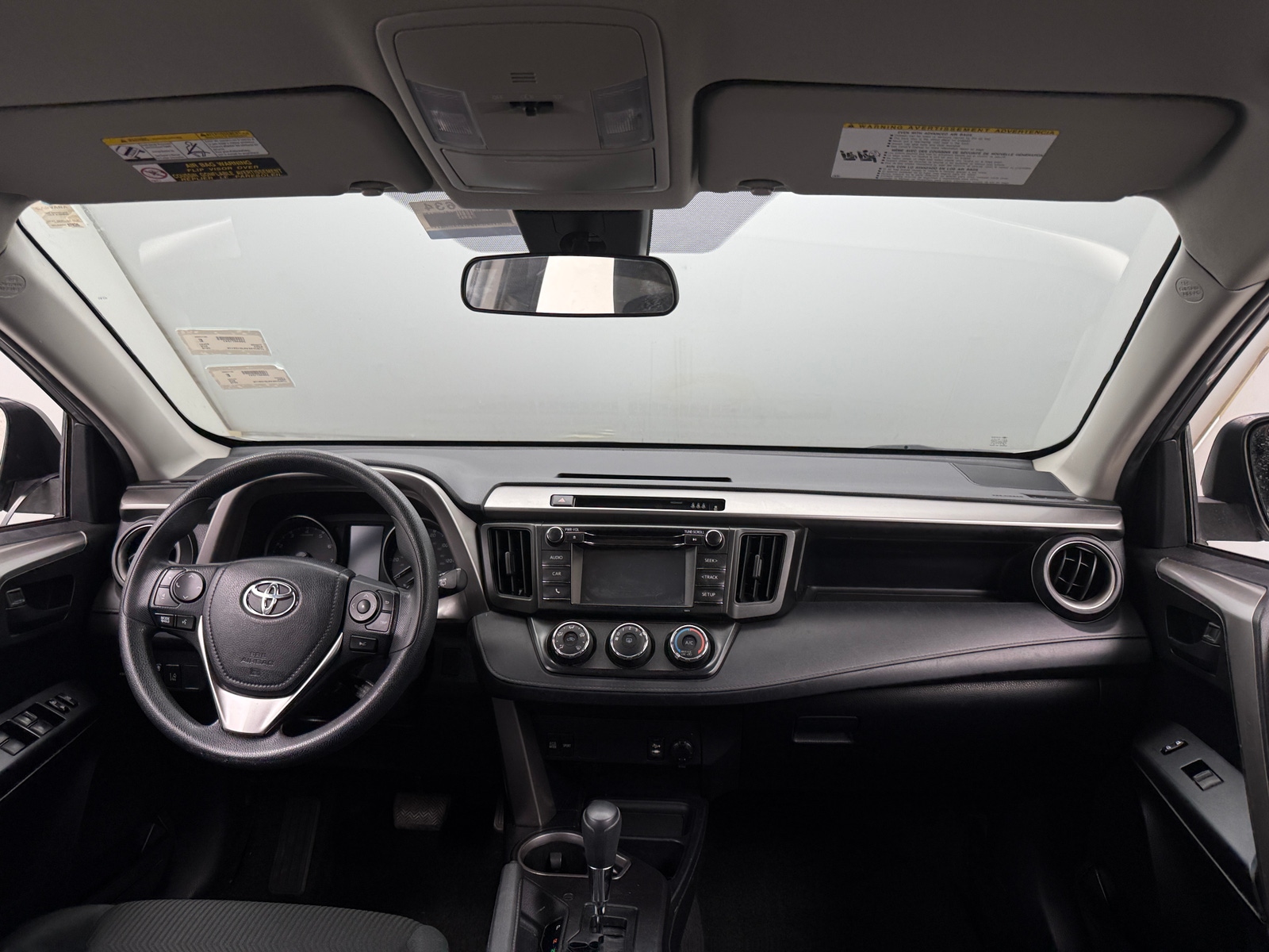 Thumbnail: 2018 Toyota RAV4 - 3