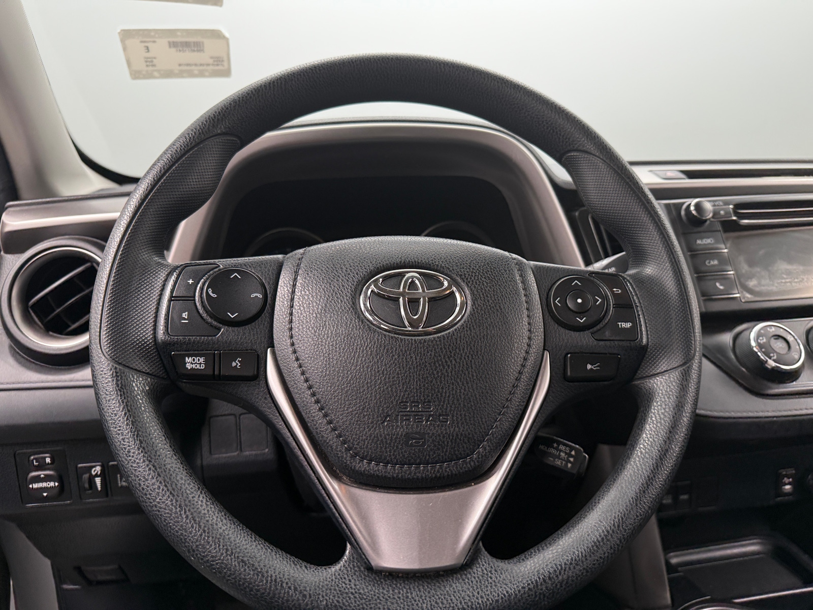 Thumbnail: 2018 Toyota RAV4 - 5