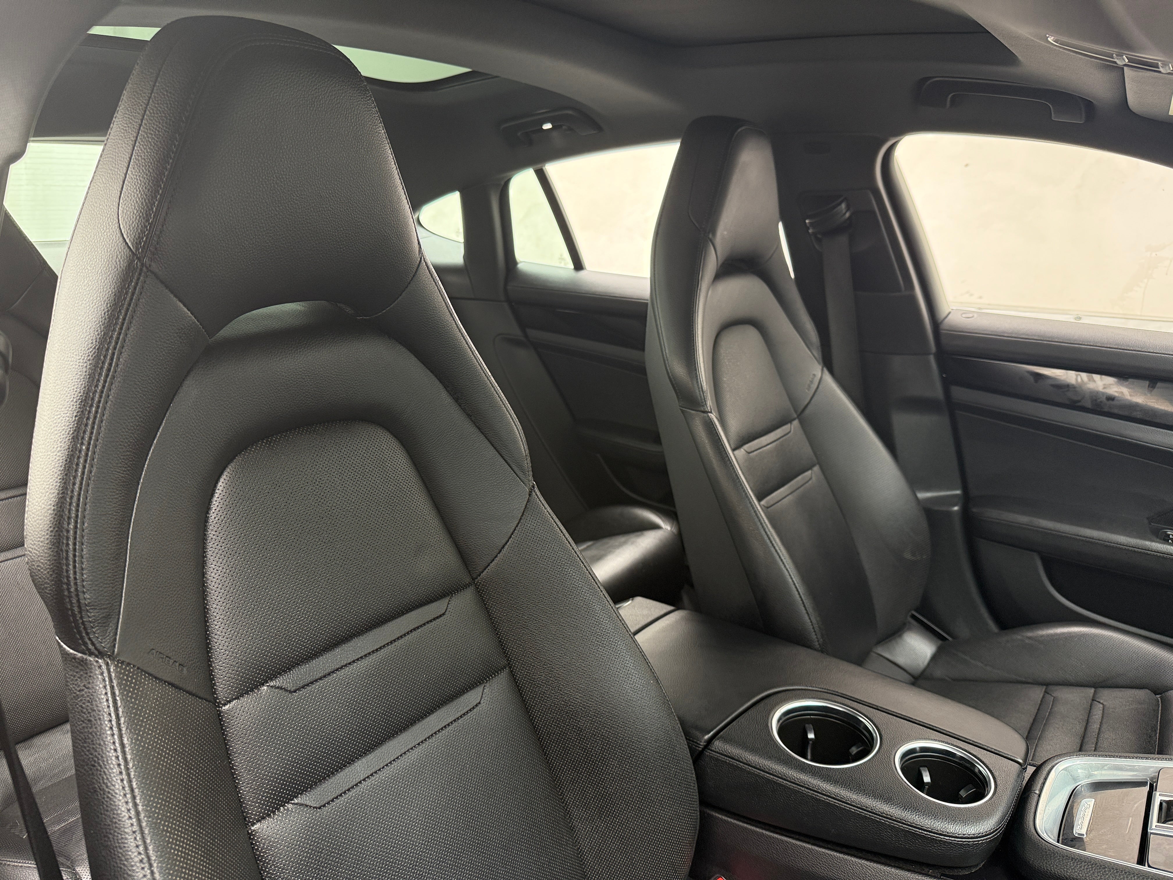2018 Porsche Panamera