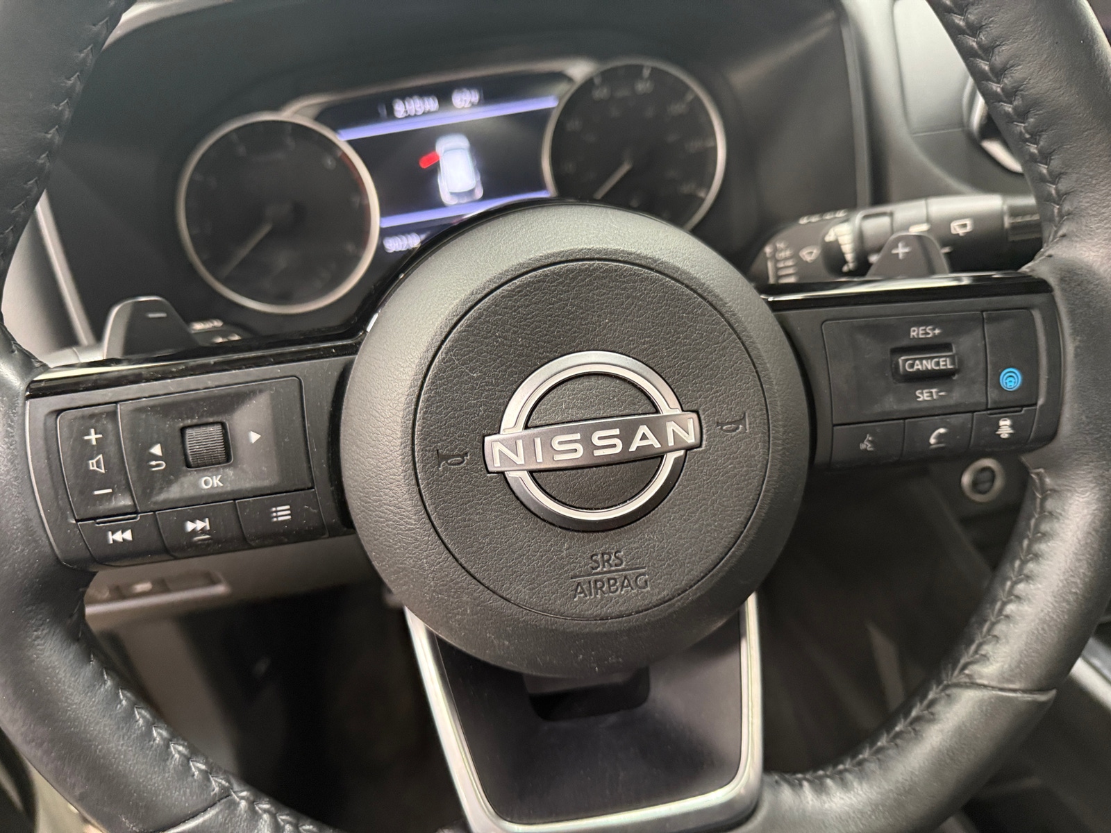Thumbnail: 2023 Nissan Rogue - 4