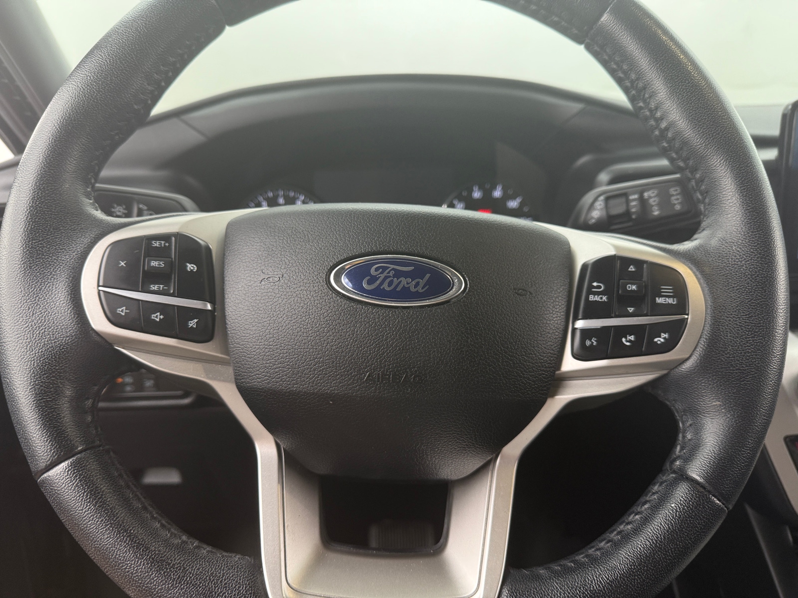 Thumbnail: 2021 Ford Explorer - 5
