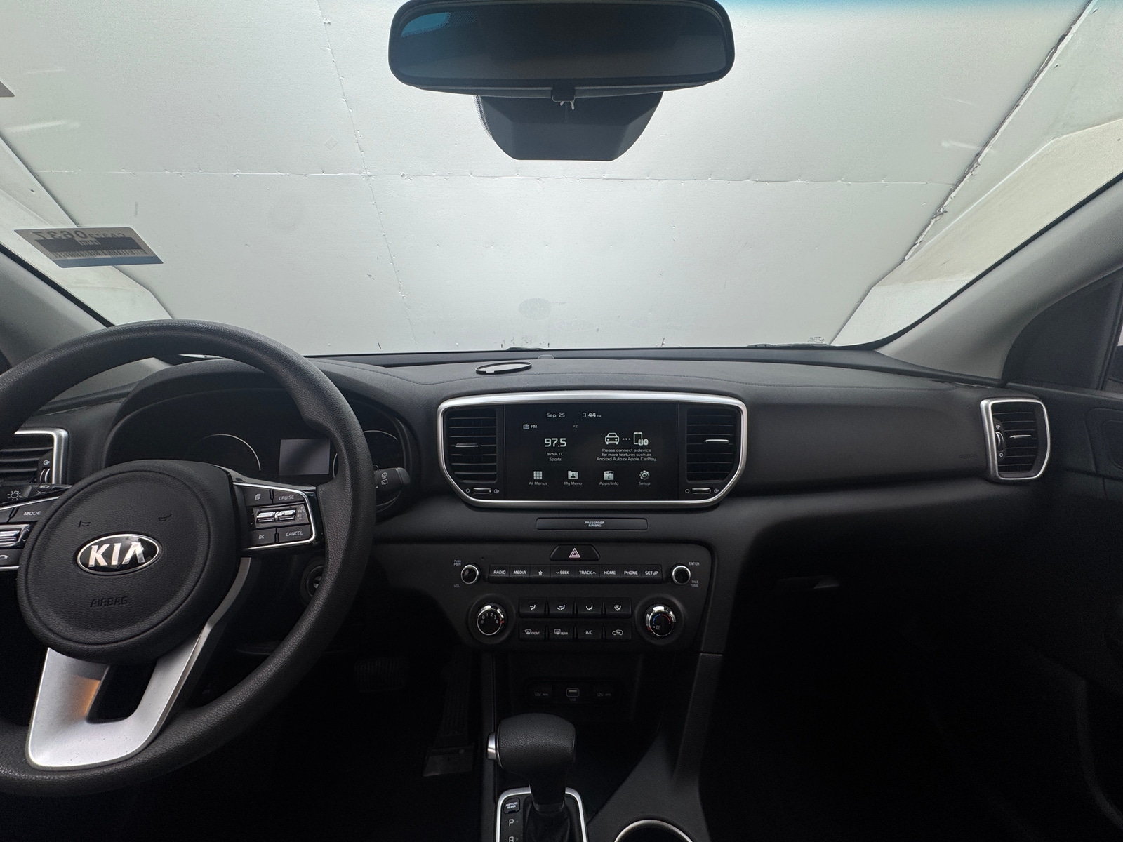 Thumbnail: 2022 Kia Sportage - 3