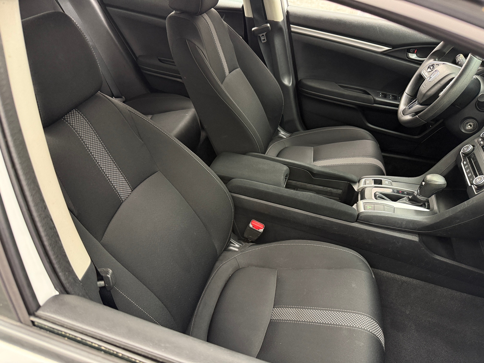 Thumbnail: 2019 Honda Civic - 2