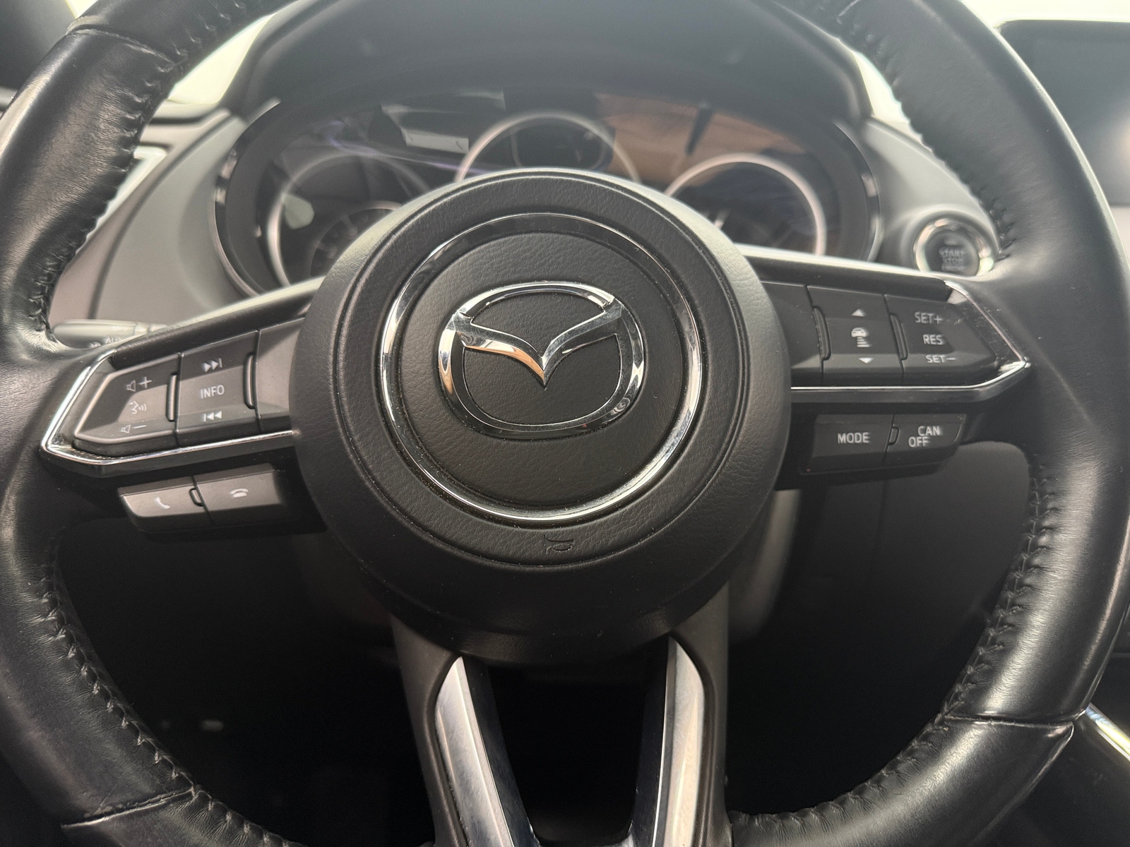 Thumbnail: 2016 Mazda CX-9 - 4
