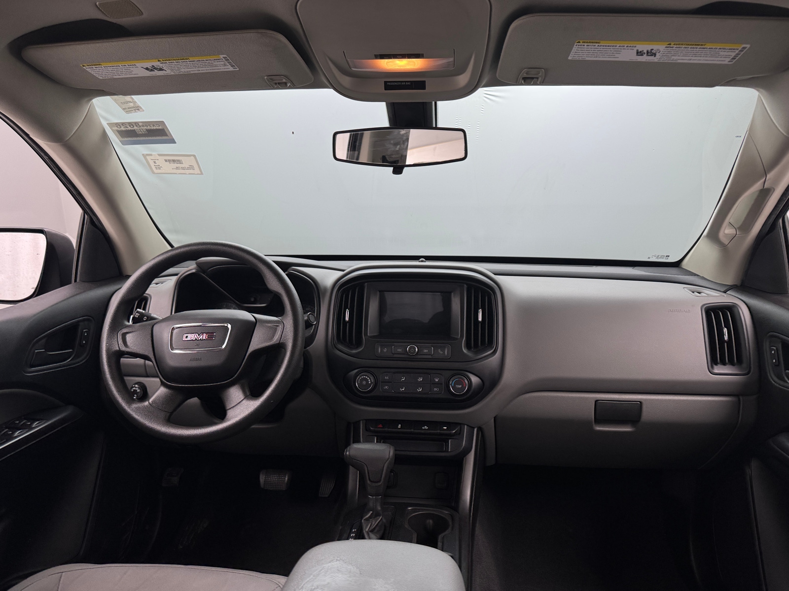 Thumbnail: 2019 GMC Canyon - 3