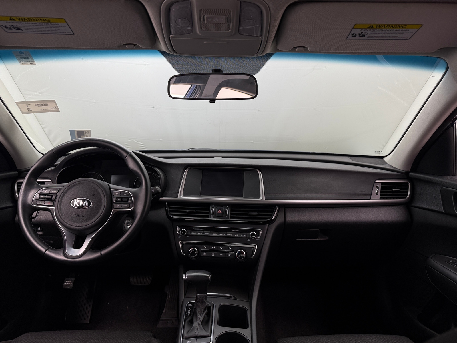 Thumbnail: 2018 Kia Optima - 3
