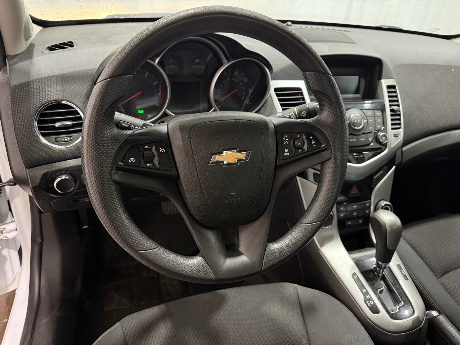 Thumbnail: 2016 Chevrolet Cruze - 4