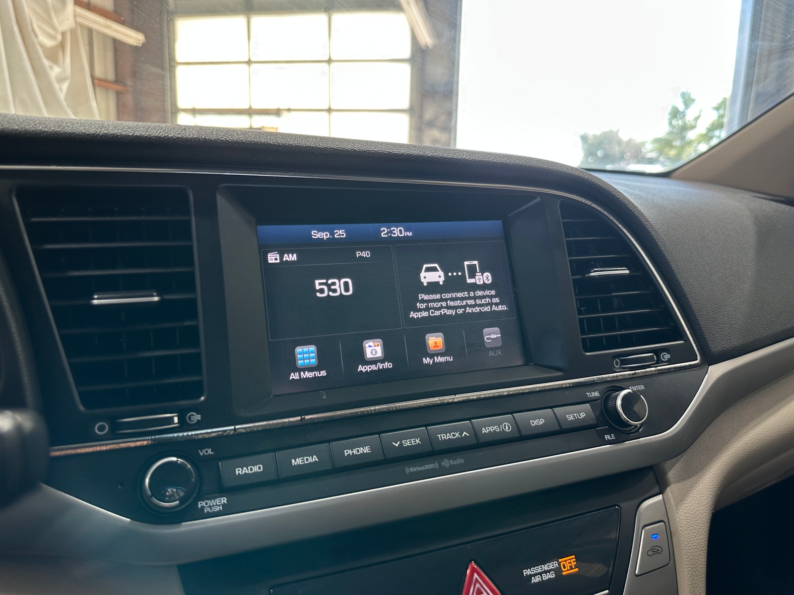Thumbnail: 2017 Hyundai Elantra - 4