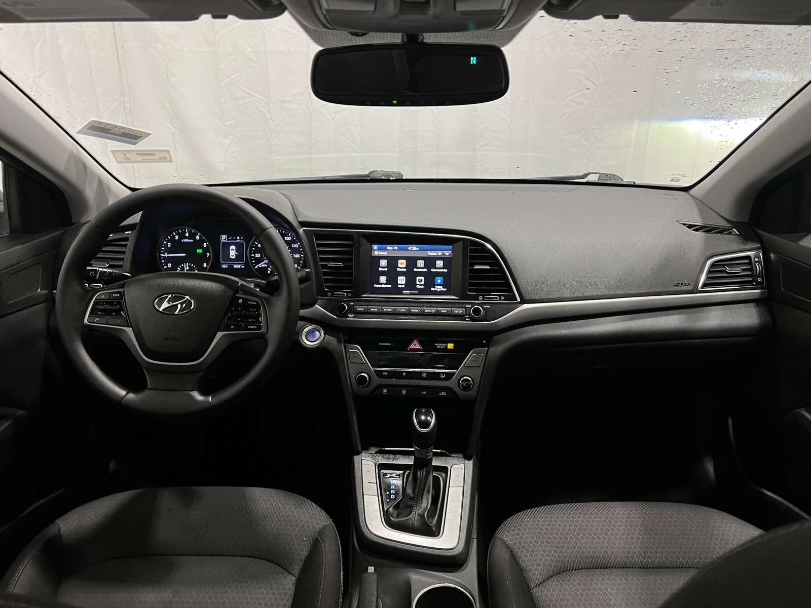 Thumbnail: 2017 Hyundai Elantra - 3