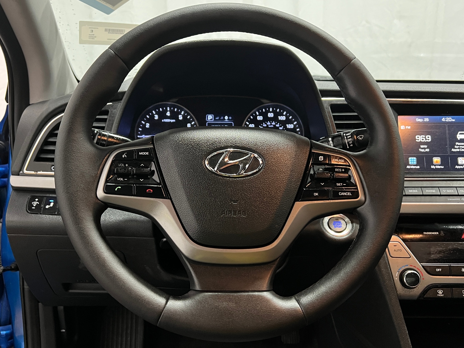 Thumbnail: 2017 Hyundai Elantra - 5