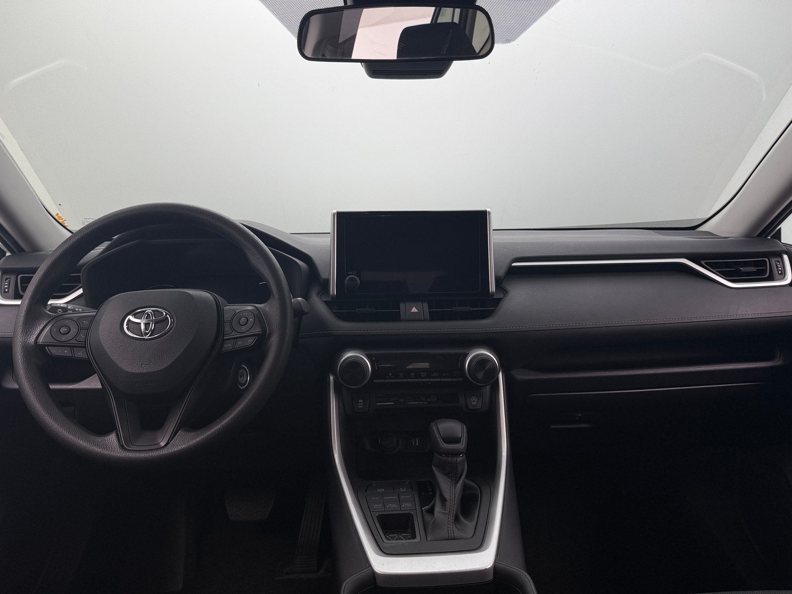 Thumbnail: 2024 Toyota RAV4 - 3