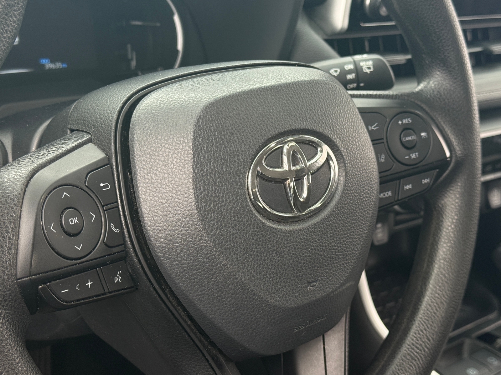 Thumbnail: 2024 Toyota RAV4 - 5