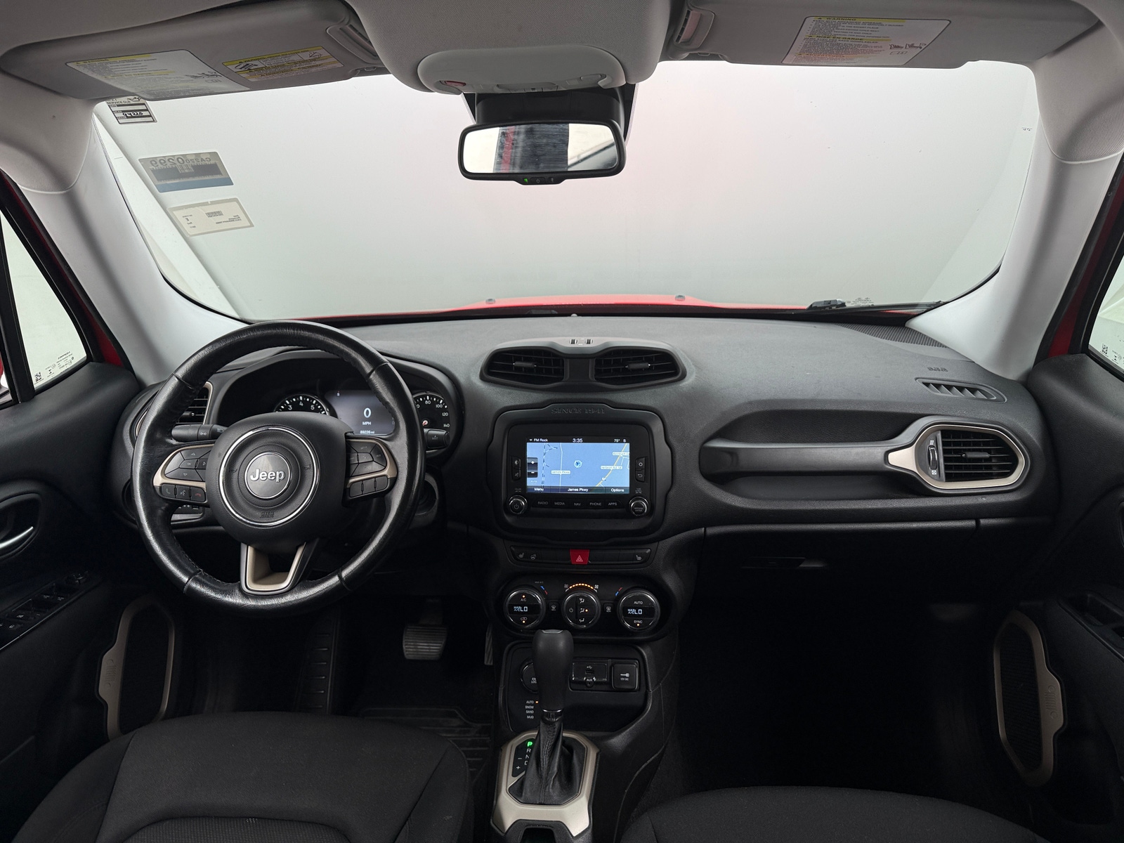 Thumbnail: 2017 Jeep Renegade - 3