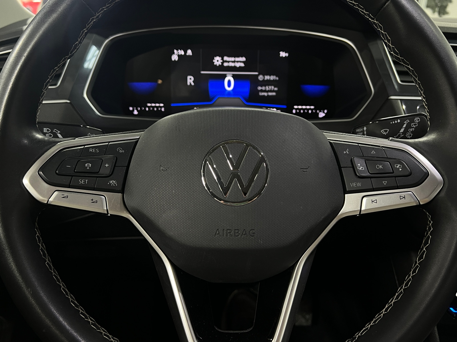 Thumbnail: 2024 Volkswagen Tiguan - 4