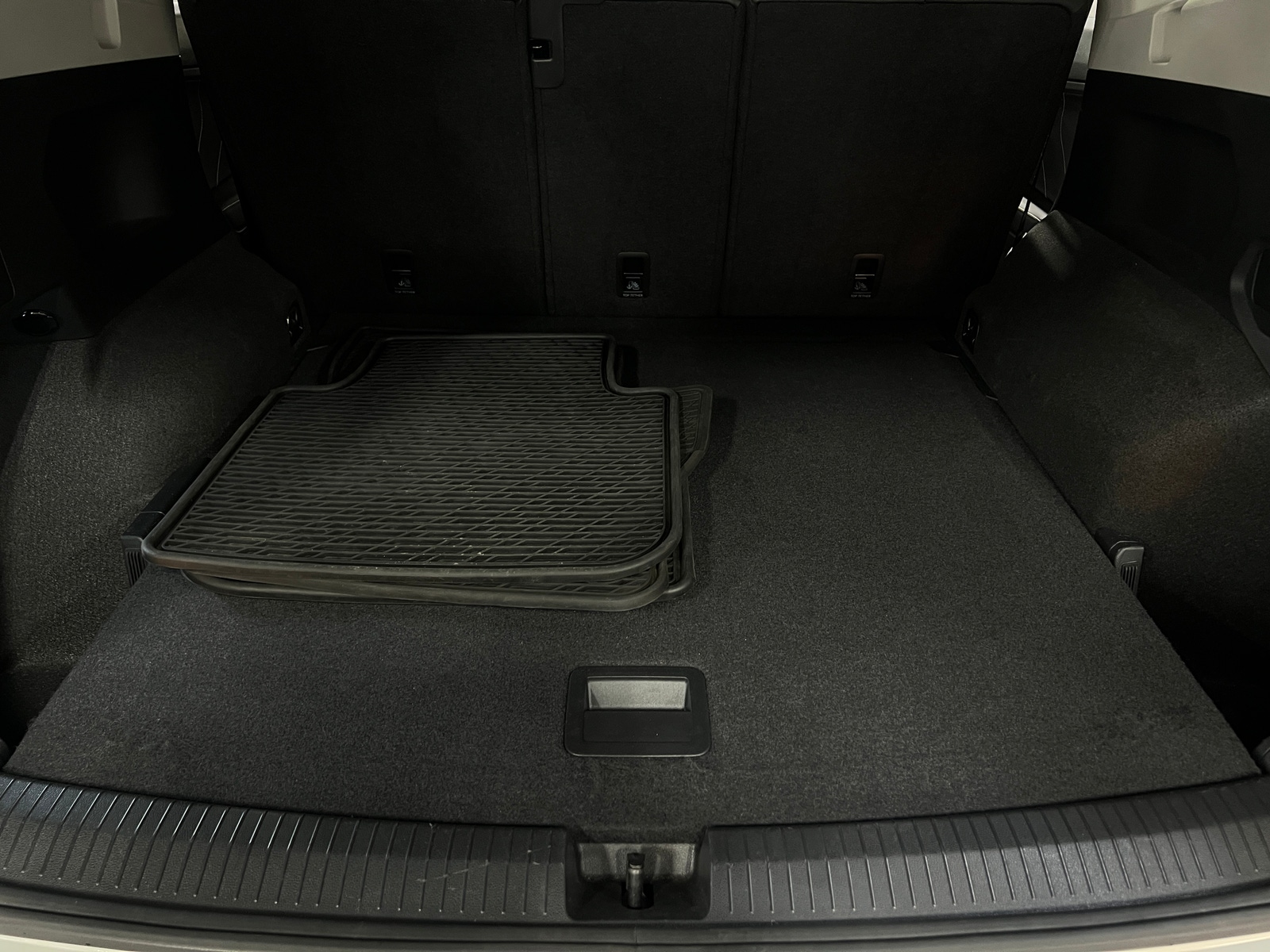 Thumbnail: 2024 Volkswagen Tiguan - 6