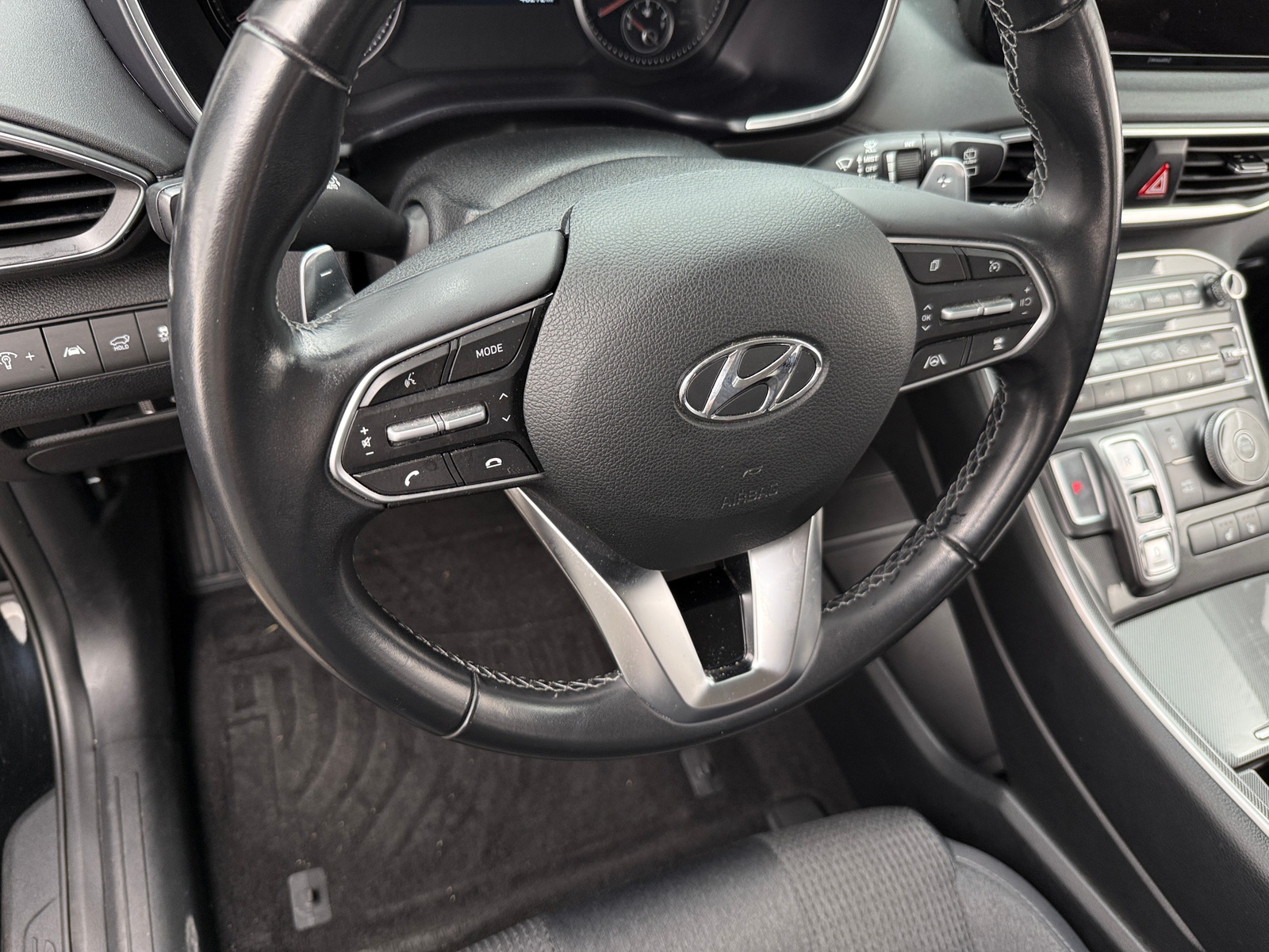 Thumbnail: 2023 Hyundai Santa Fe - 5