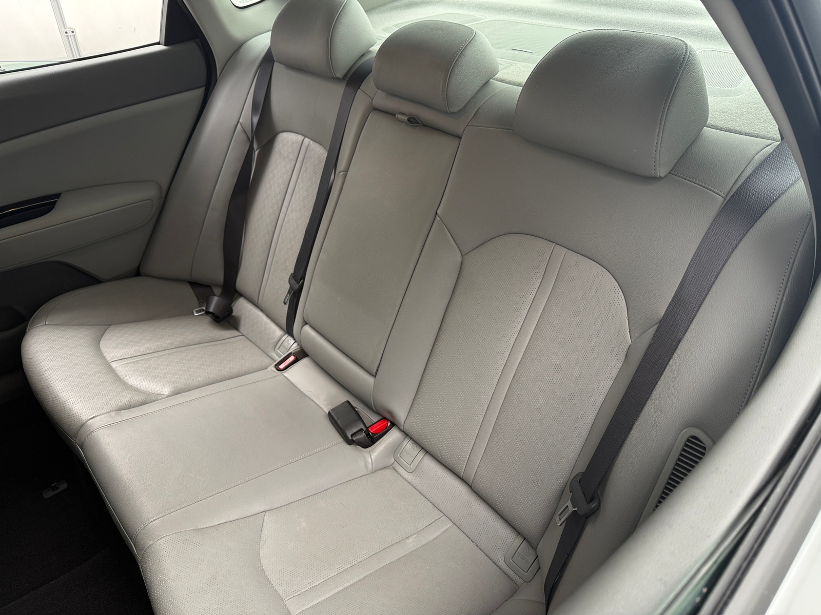 Thumbnail: 2017 Kia Optima - 5