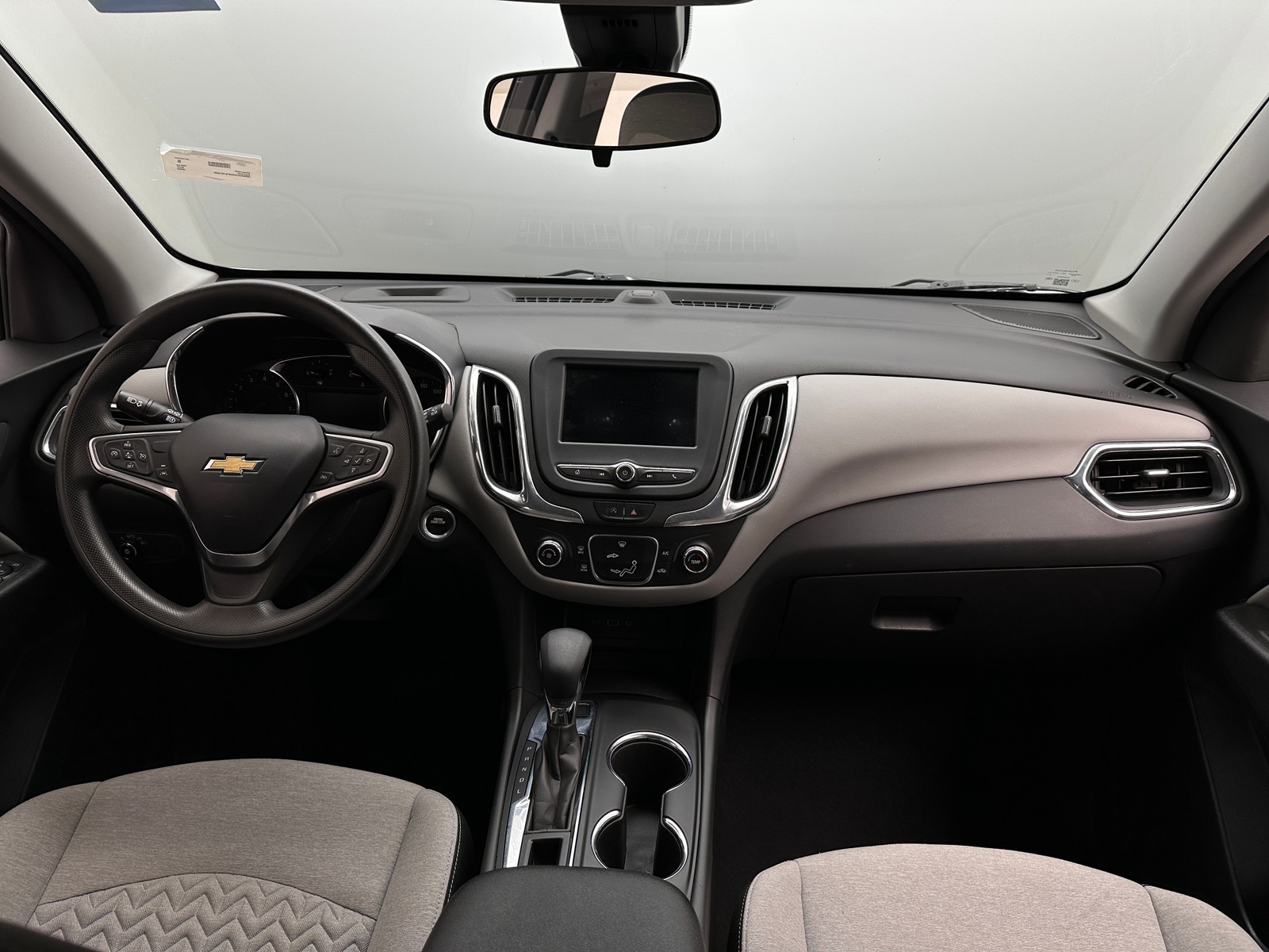 Thumbnail: 2023 Chevrolet Equinox - 3
