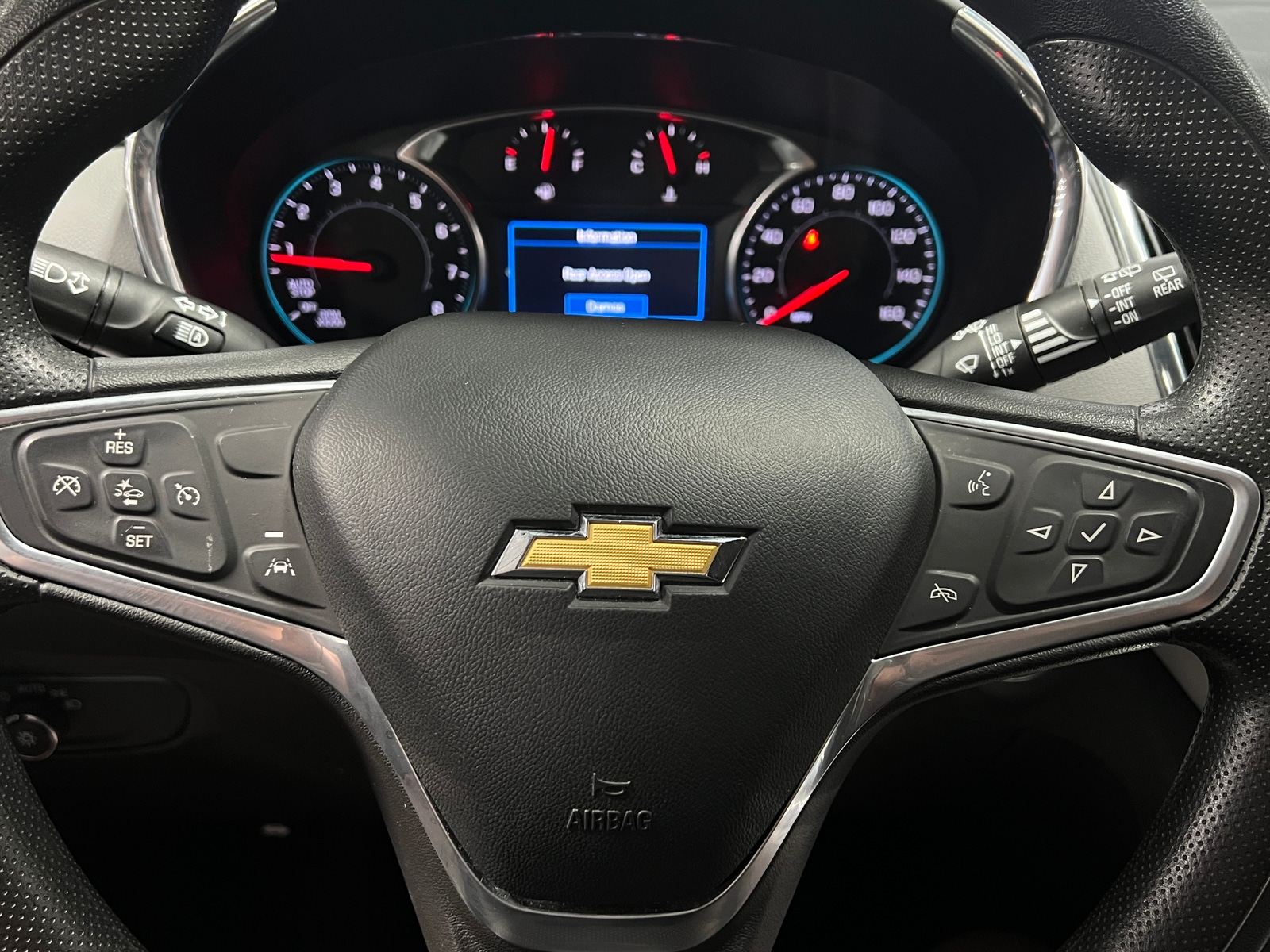 Thumbnail: 2023 Chevrolet Equinox - 5