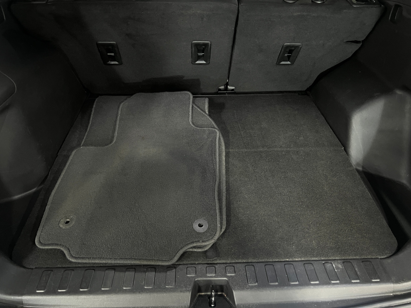 Thumbnail: 2023 Chevrolet Equinox - 7