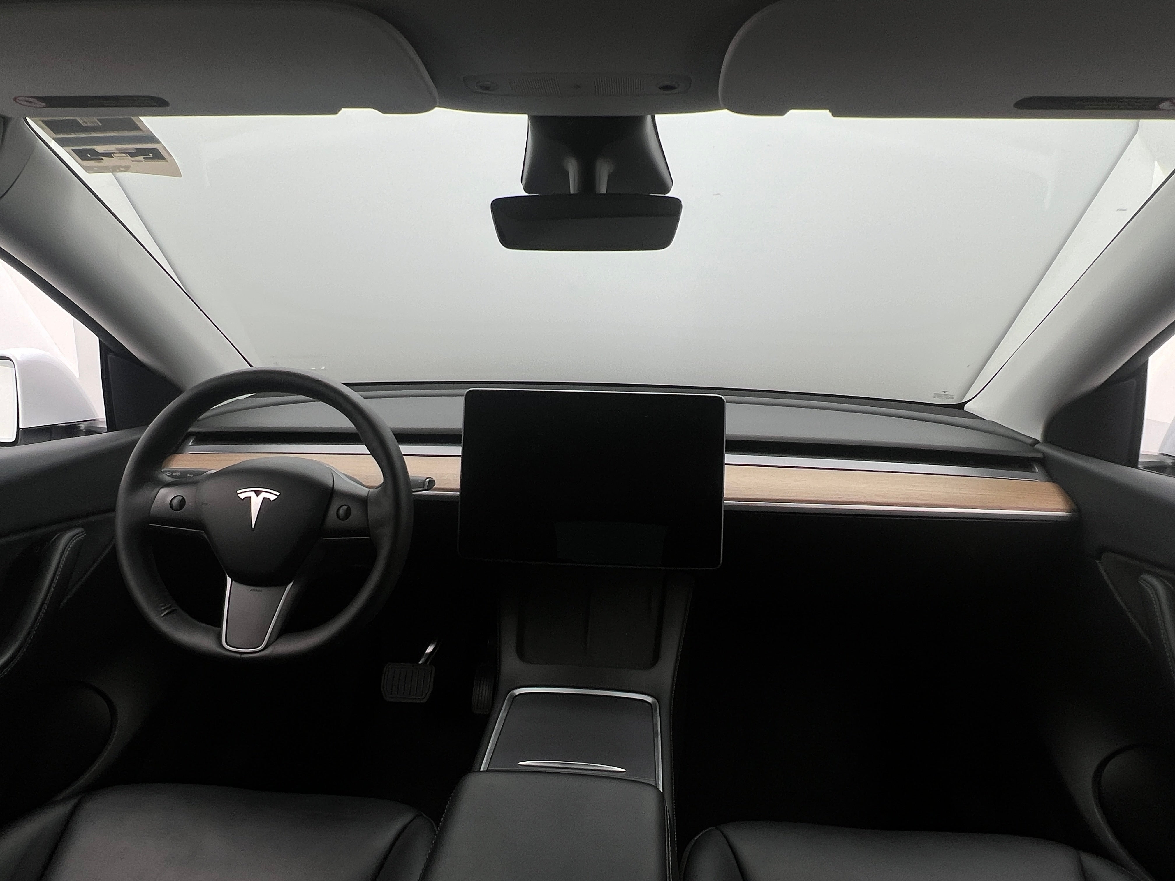 Used 2021 Tesla Model Y Long Range with VIN 5YJYGDEE3MF185078 for sale in Auburn, WA