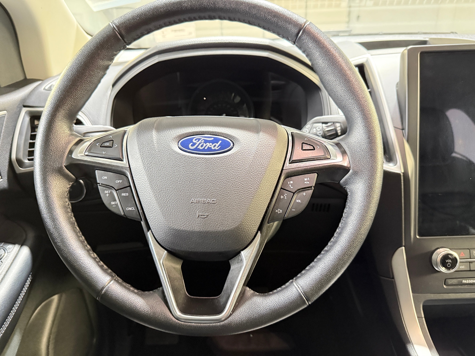 Thumbnail: 2024 Ford Edge - 4