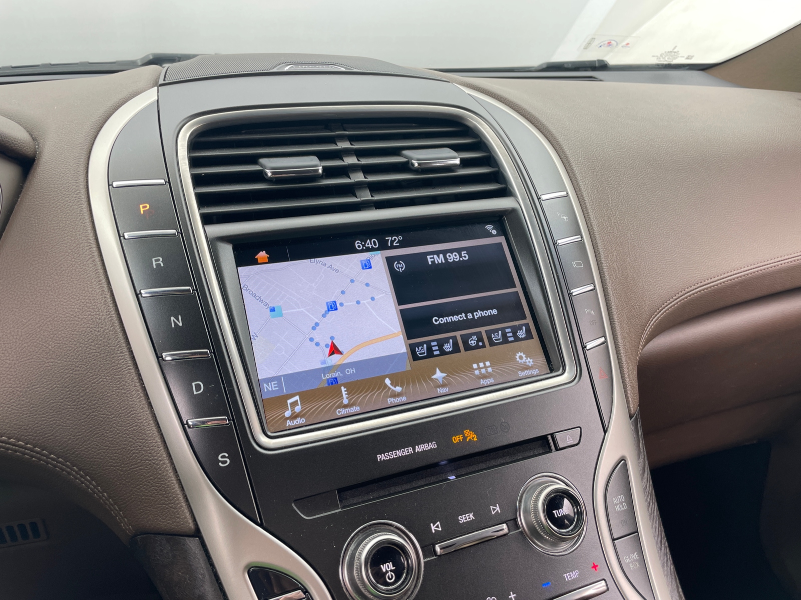 Thumbnail: 2018 Lincoln MKX - 3