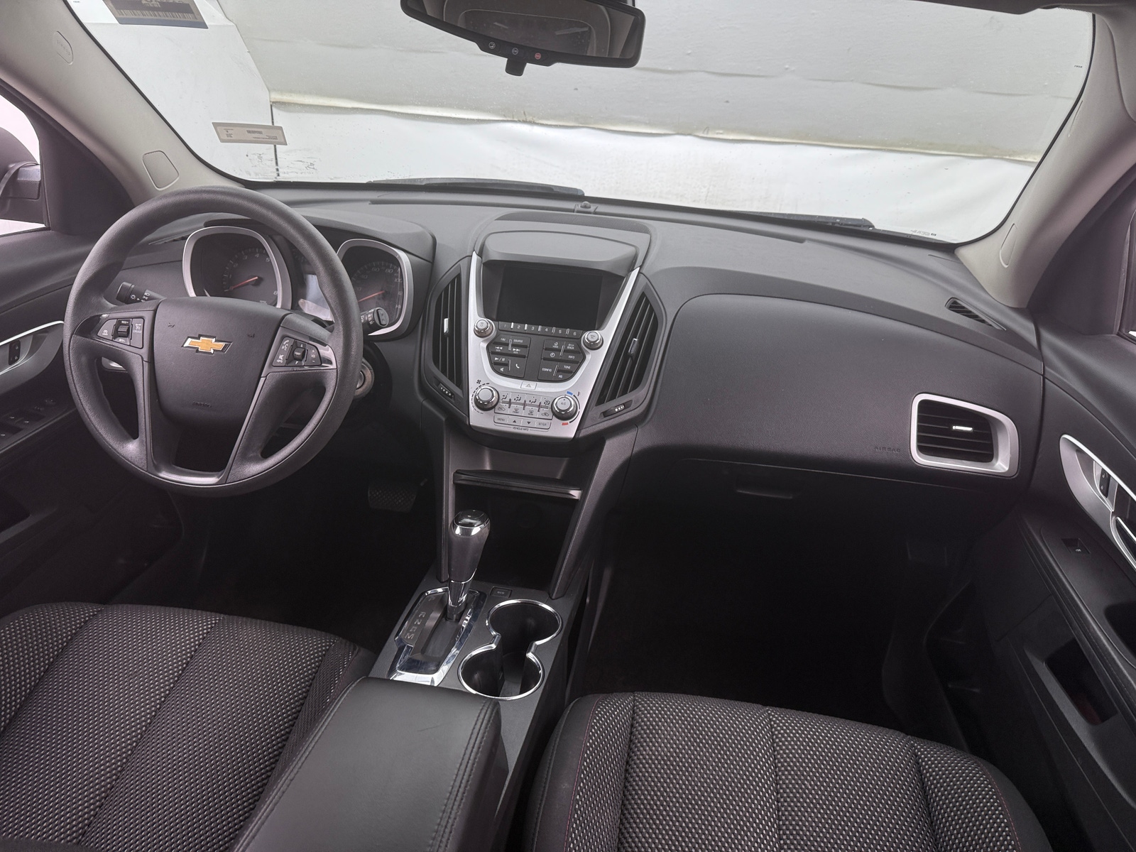 Thumbnail: 2016 Chevrolet Equinox - 3