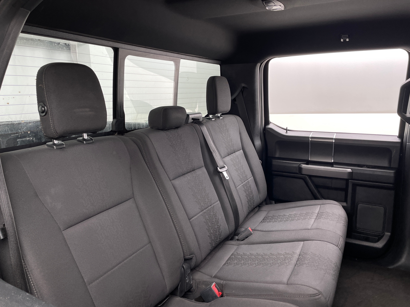 Thumbnail: 2019 Ford Econoline - 6