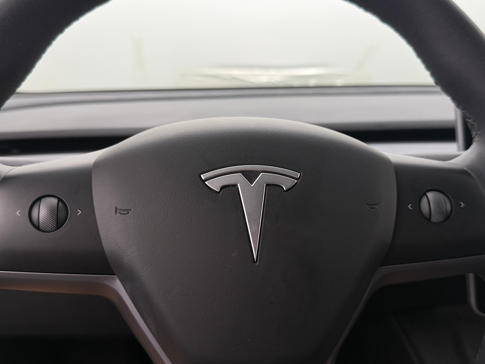Thumbnail: 2023 Tesla Model 3 - 3