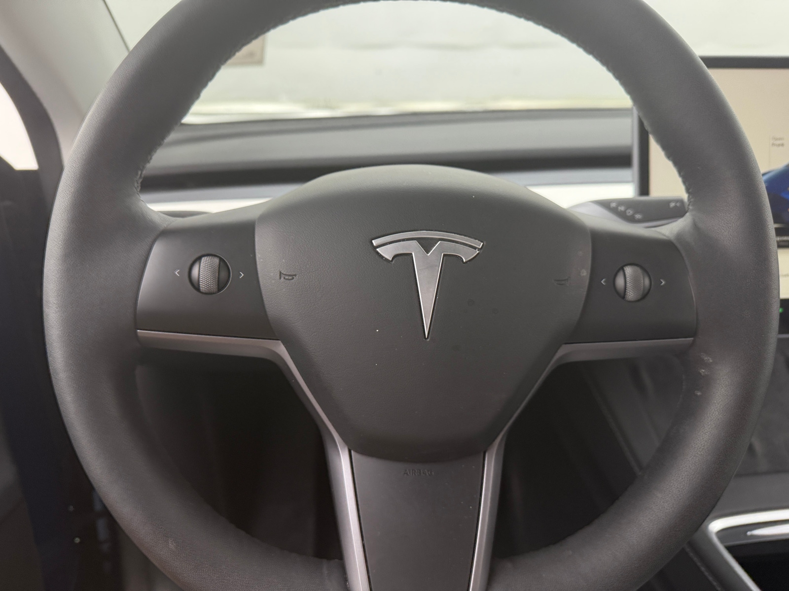 Thumbnail: 2023 Tesla Model Y - 3