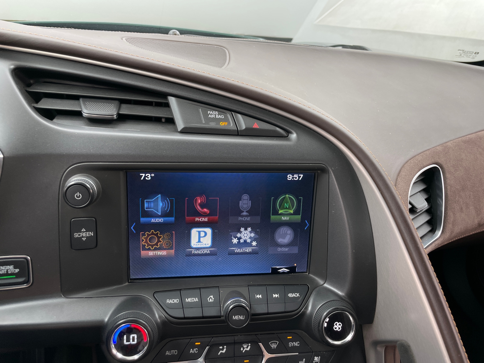 Thumbnail: 2014 Chevrolet Corvette - 3