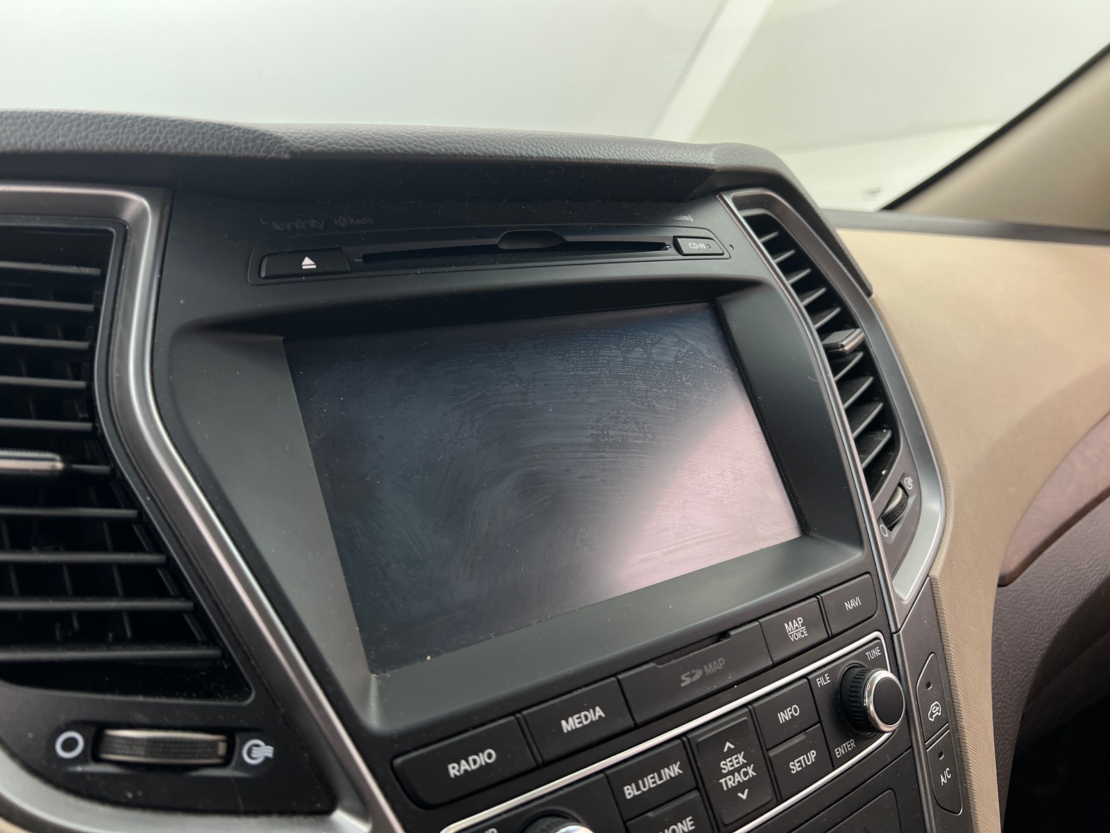 Thumbnail: 2018 Hyundai Santa Fe - 4