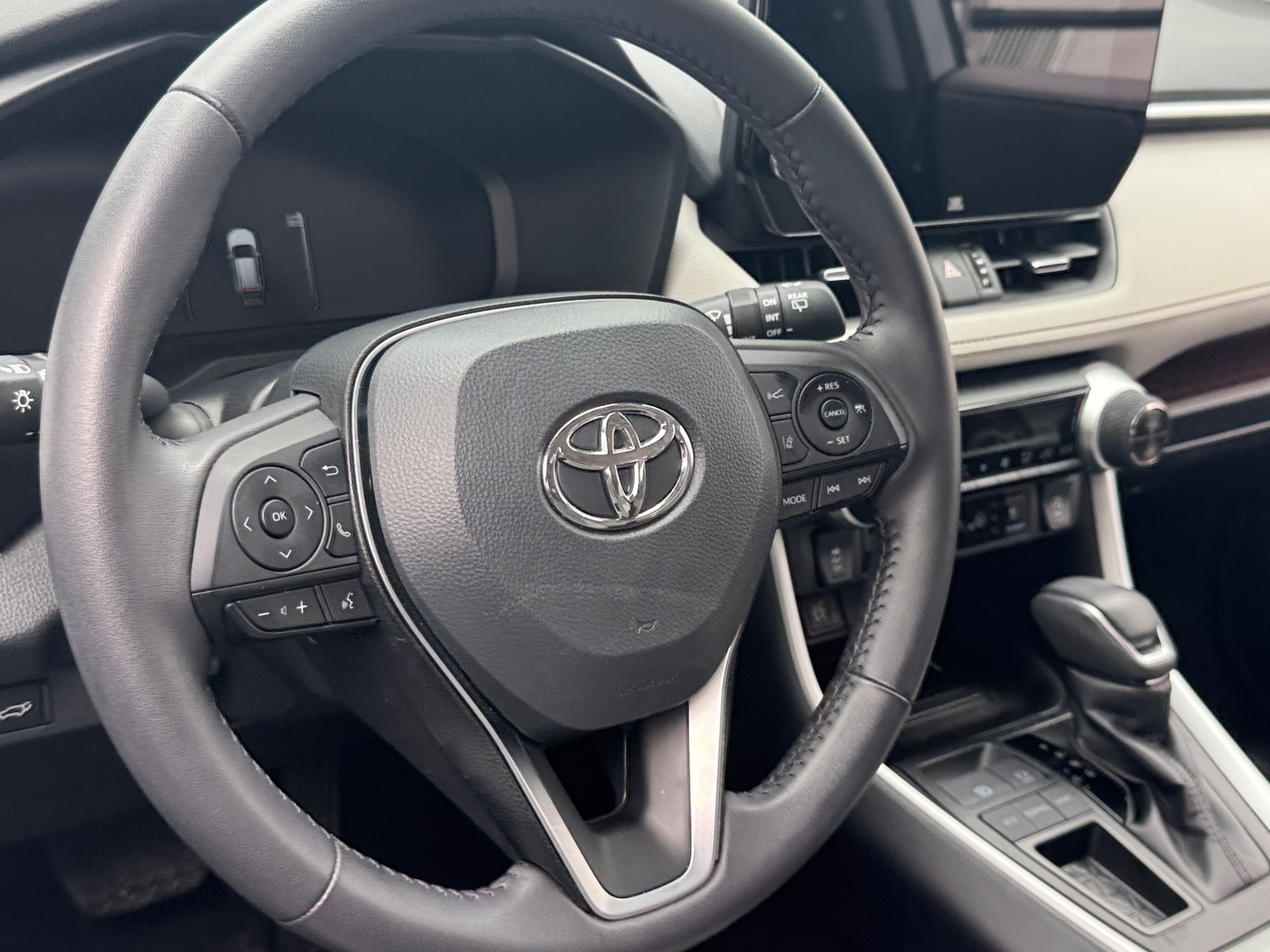 Thumbnail: 2024 Toyota RAV4 - 5