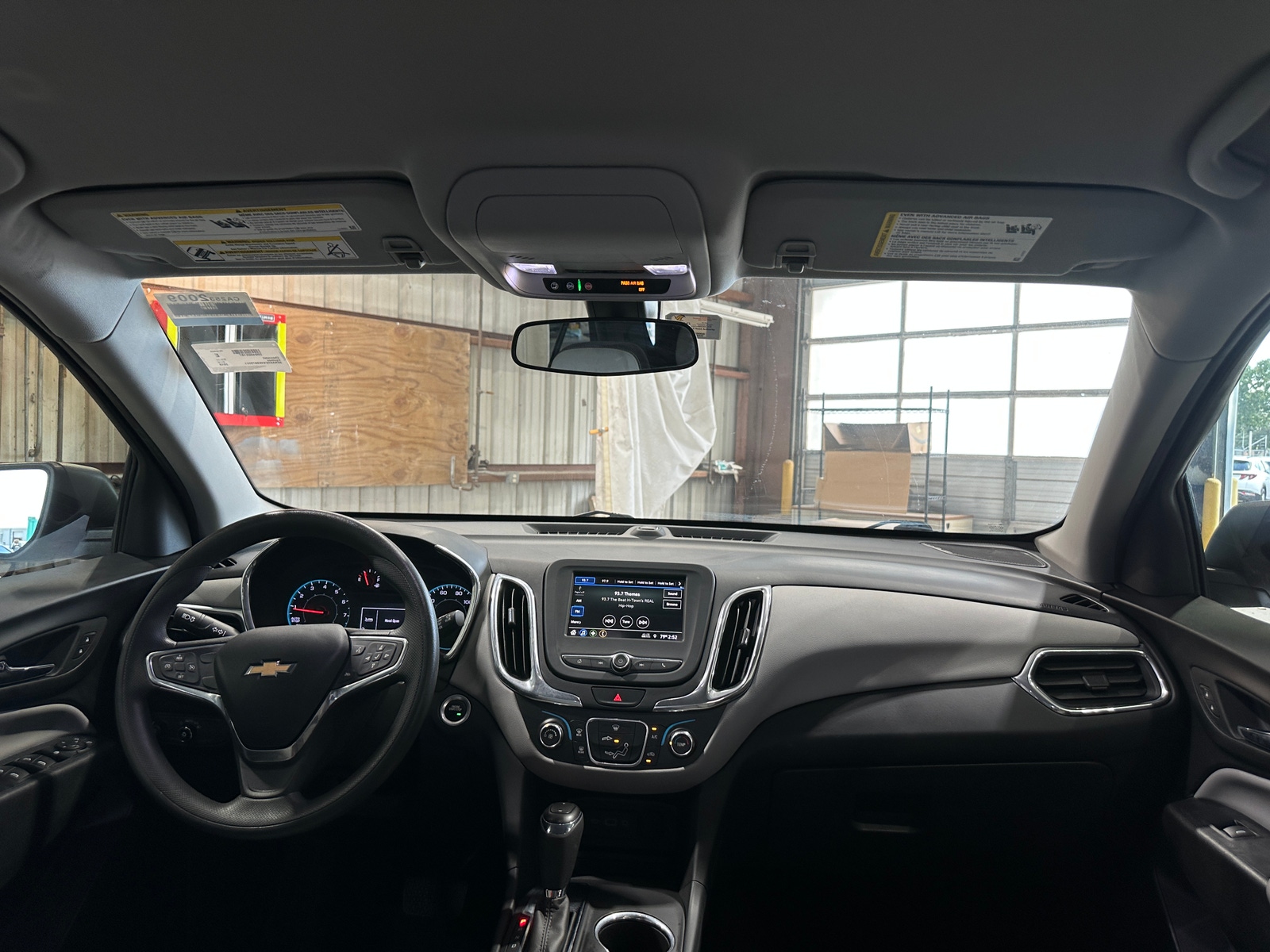 Thumbnail: 2019 Chevrolet Equinox - 3