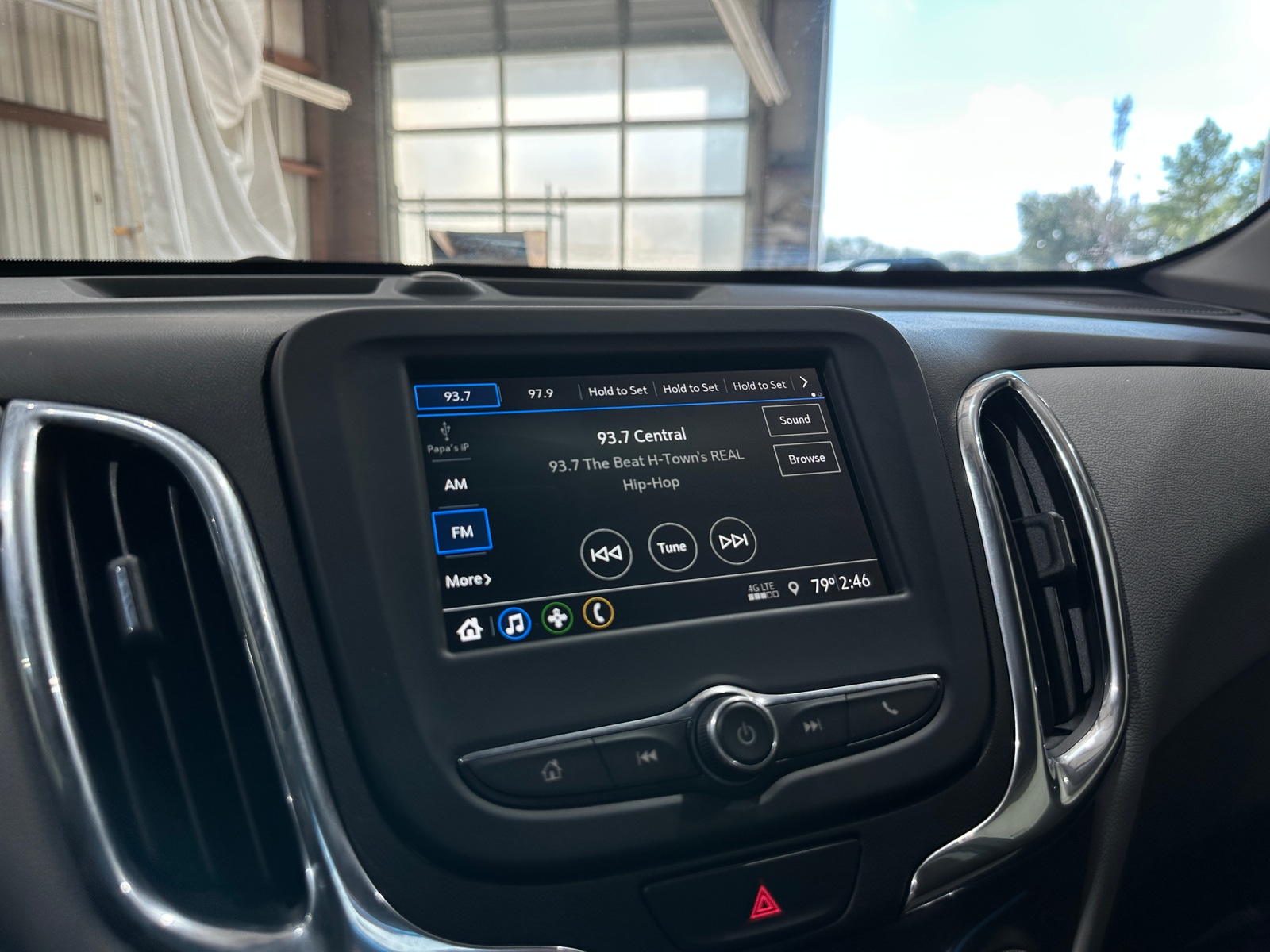 Thumbnail: 2019 Chevrolet Equinox - 4