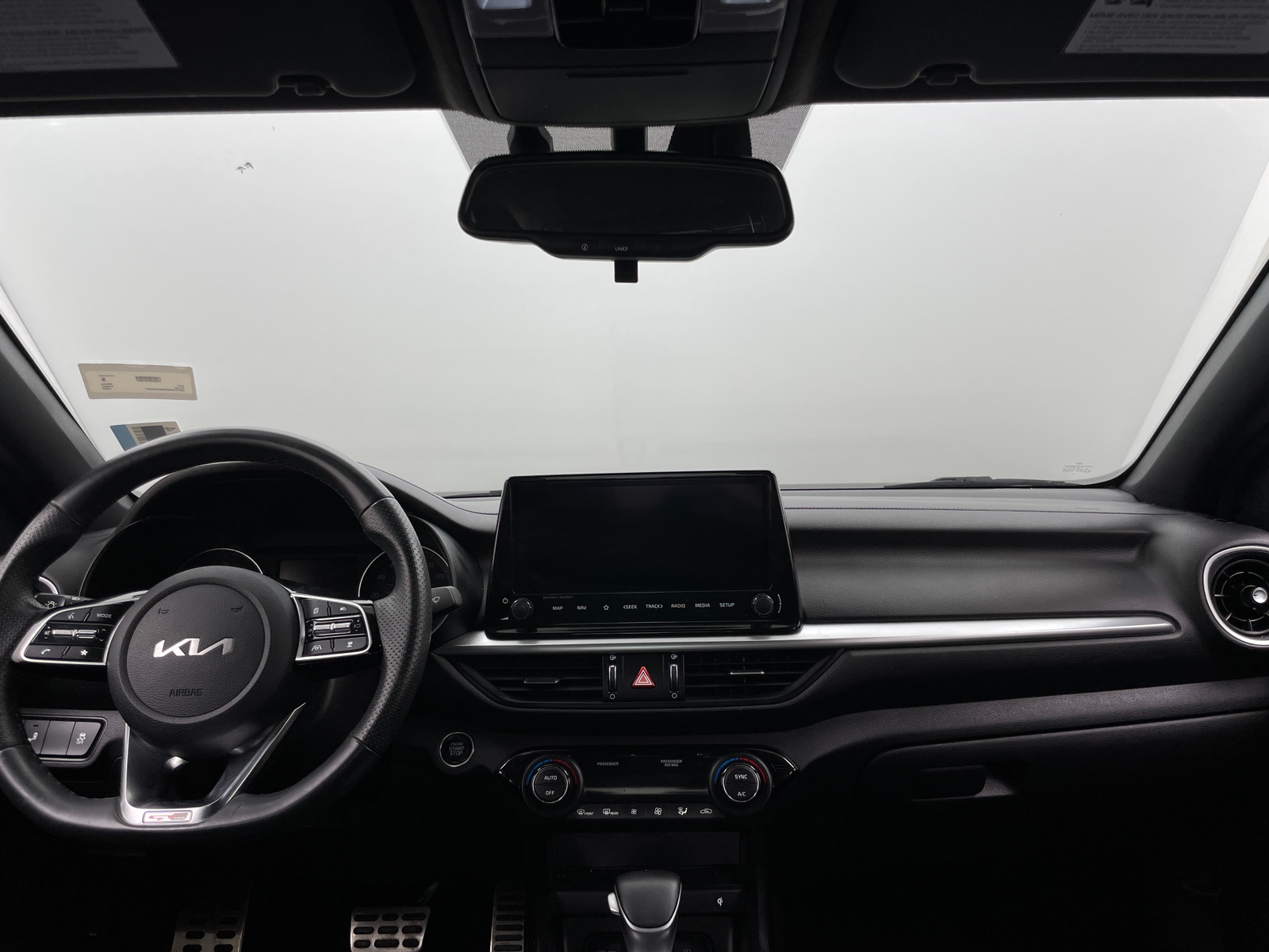 Thumbnail: 2022 Kia Forte - 2