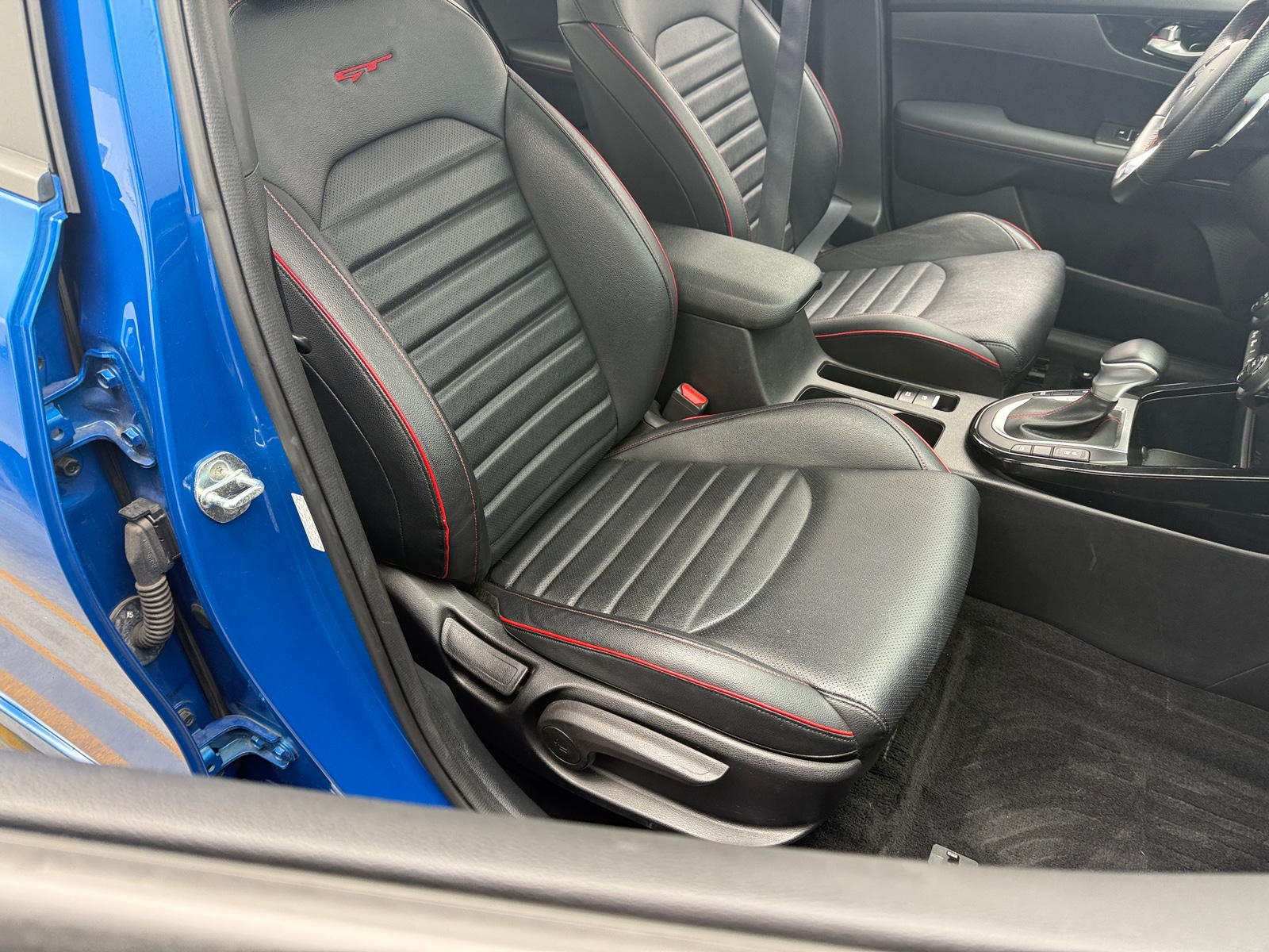 Thumbnail: 2022 Kia Forte - 2