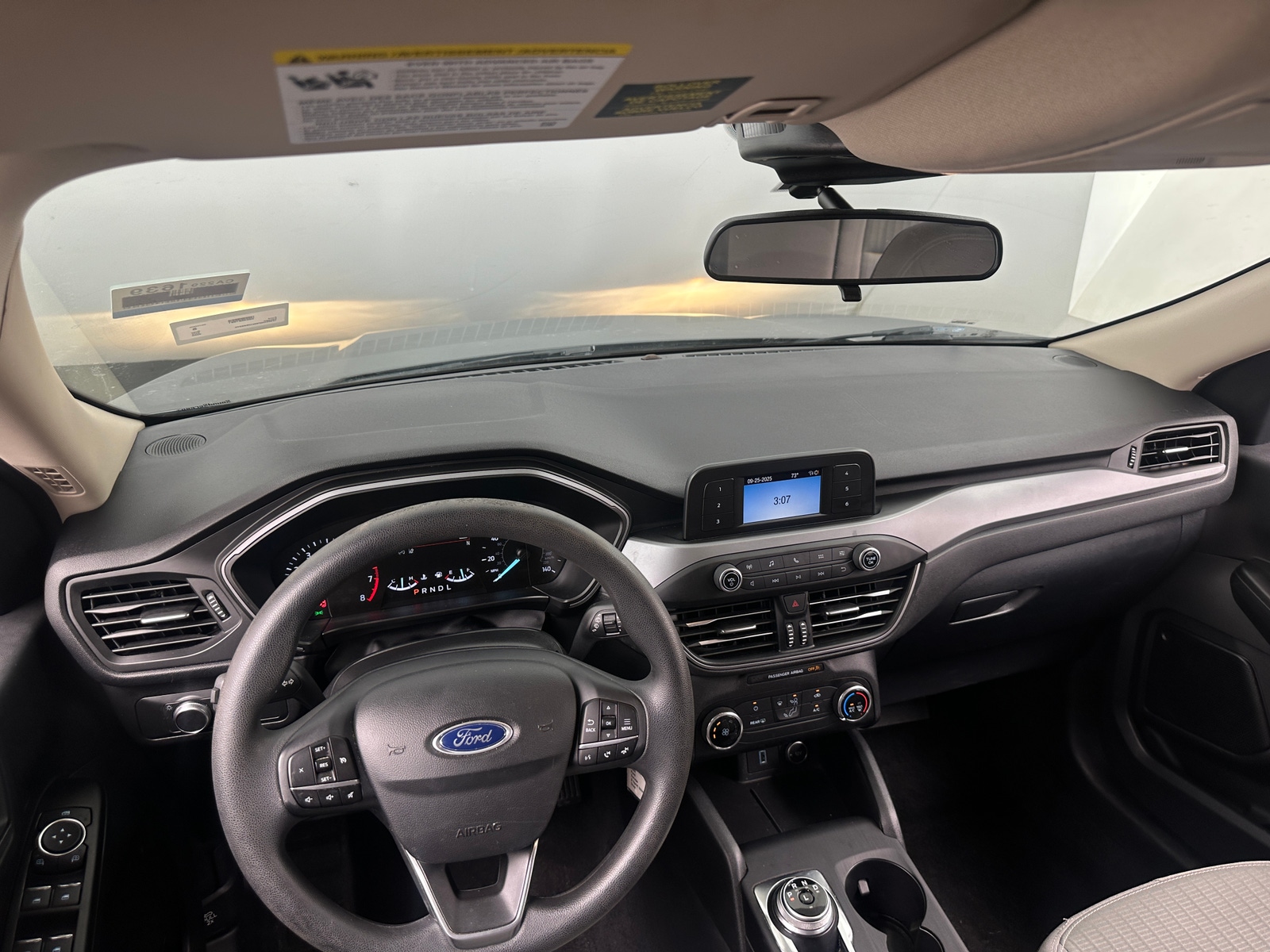 Thumbnail: 2020 Ford Escape - 3