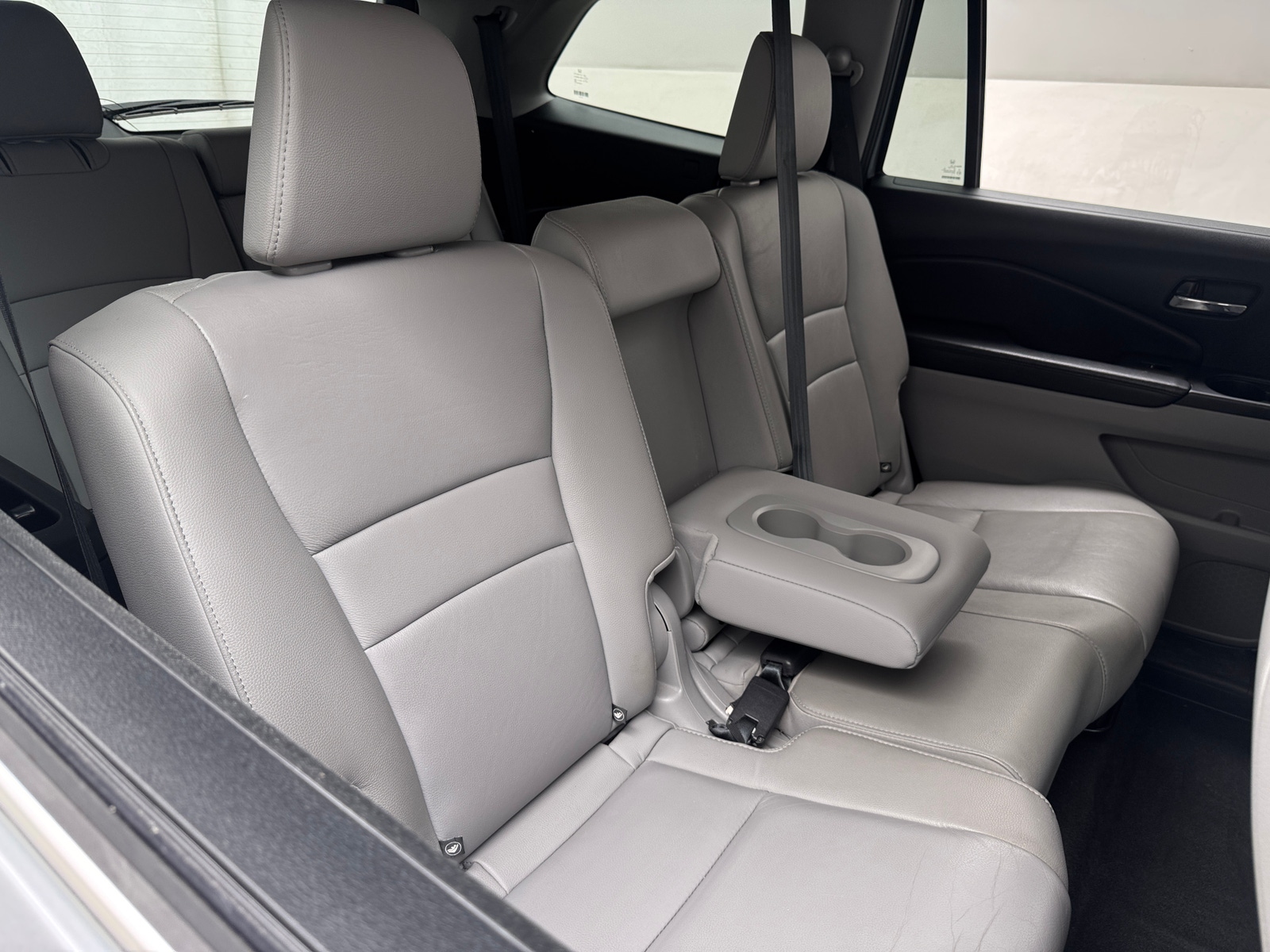 Thumbnail: 2018 Honda Pilot - 5