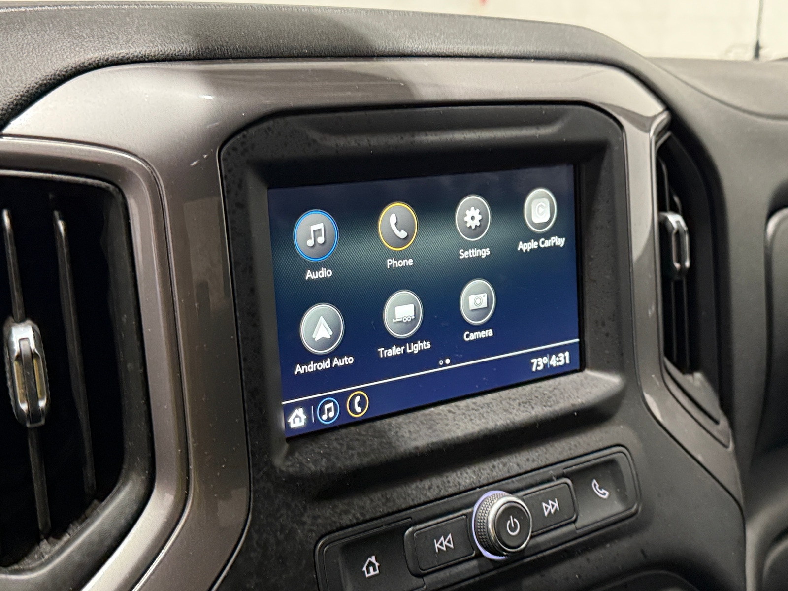 Thumbnail: 2019 Chevrolet Silverado 1500 - 4