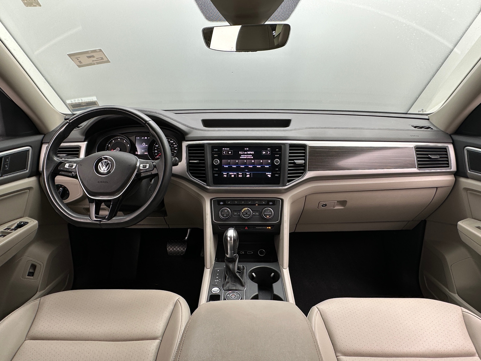 Thumbnail: 2019 Volkswagen Atlas - 2