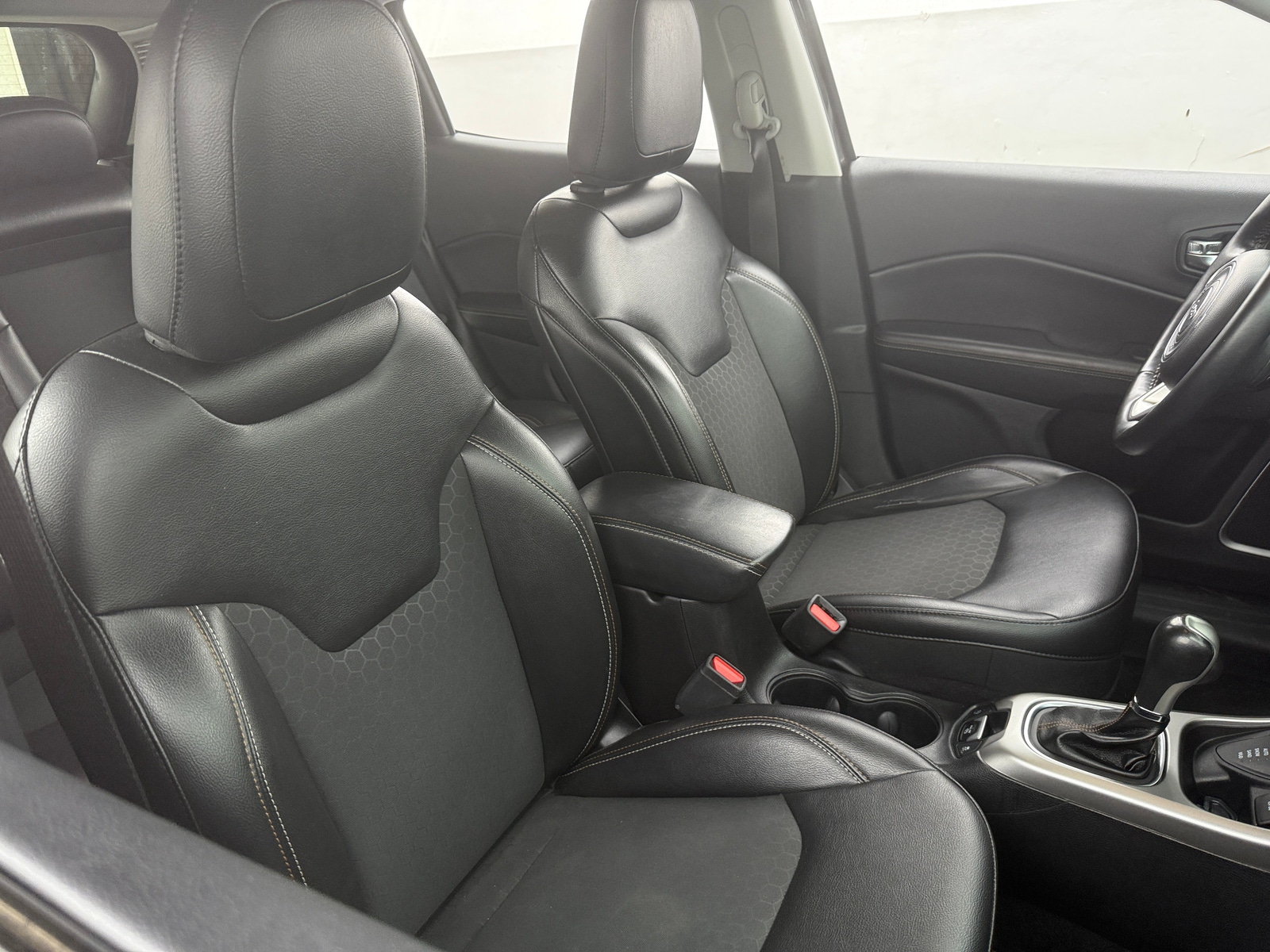 Thumbnail: 2019 Jeep Compass - 2