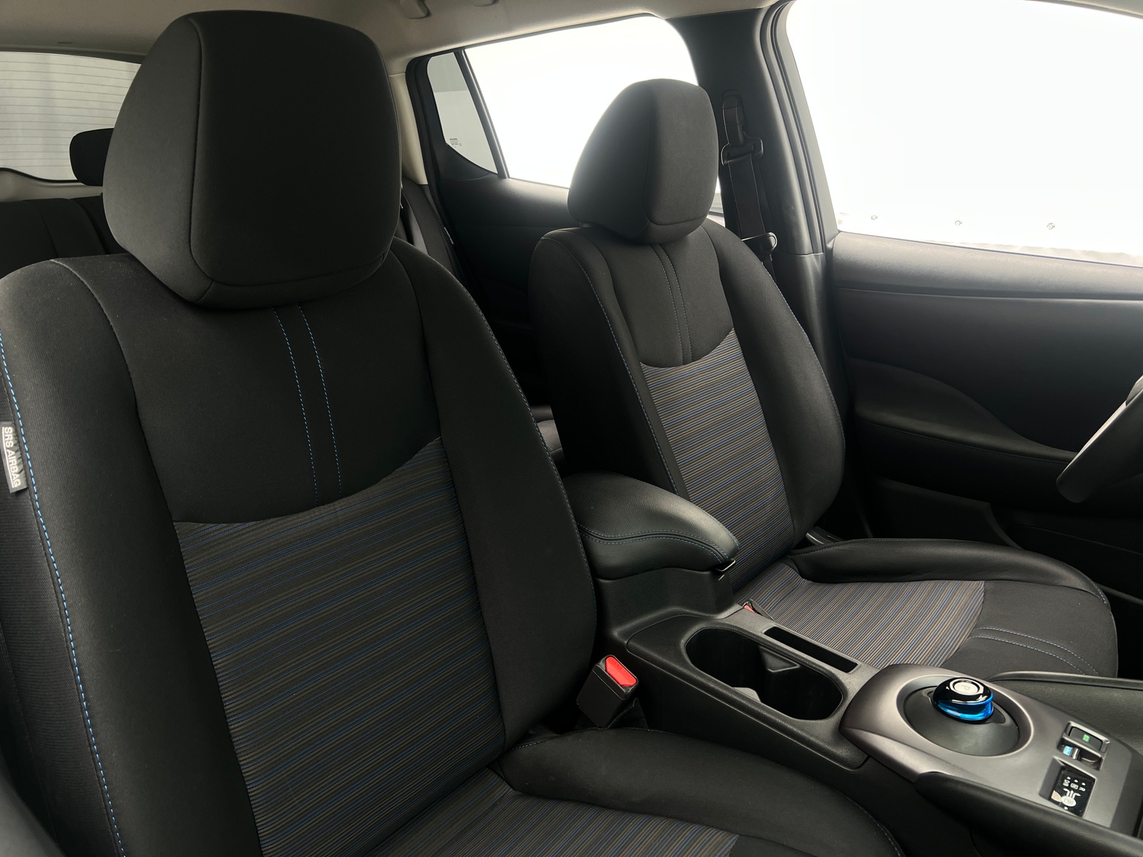 Thumbnail: 2022 Nissan Leaf - 2