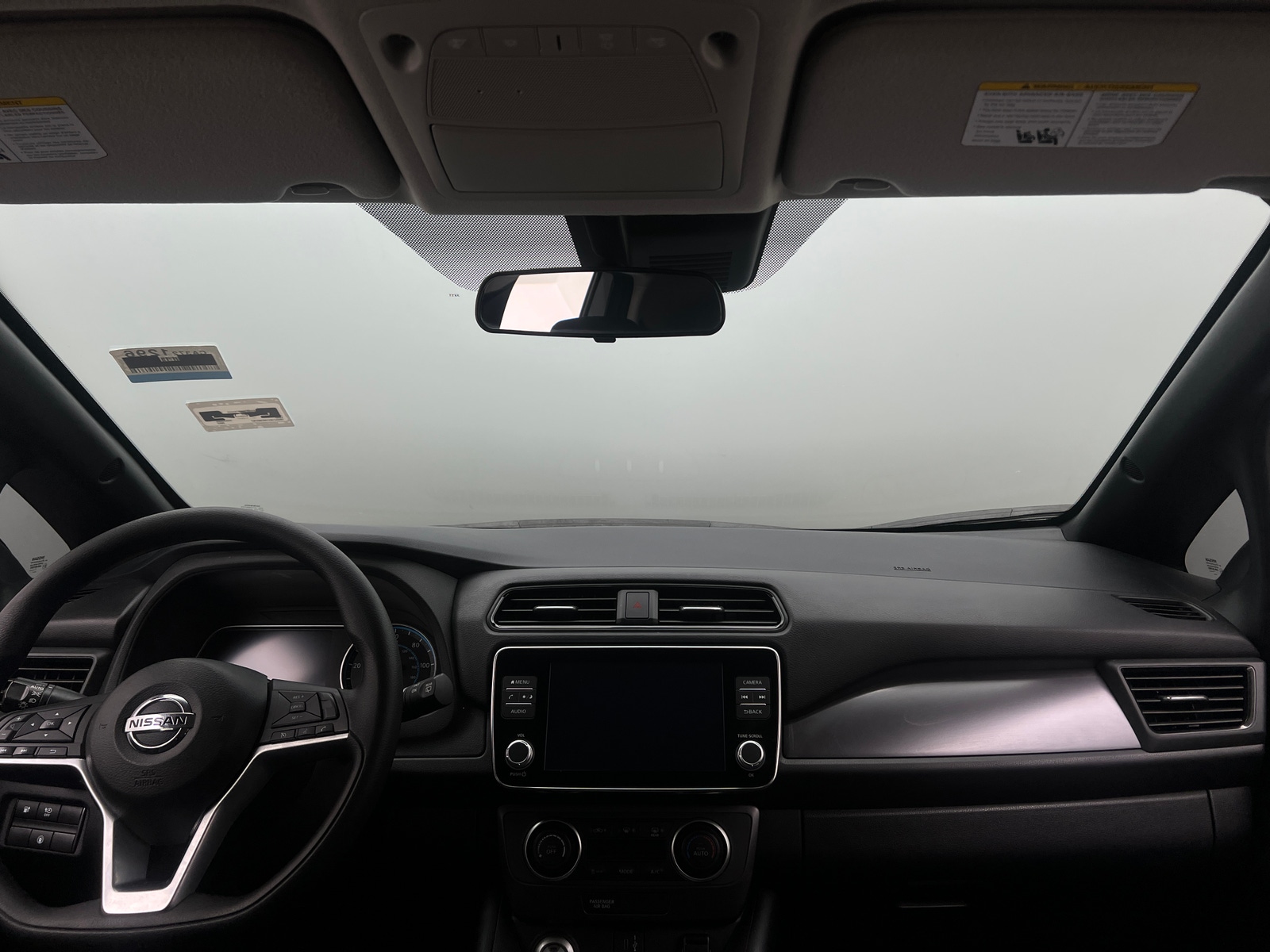 Thumbnail: 2022 Nissan Leaf - 3
