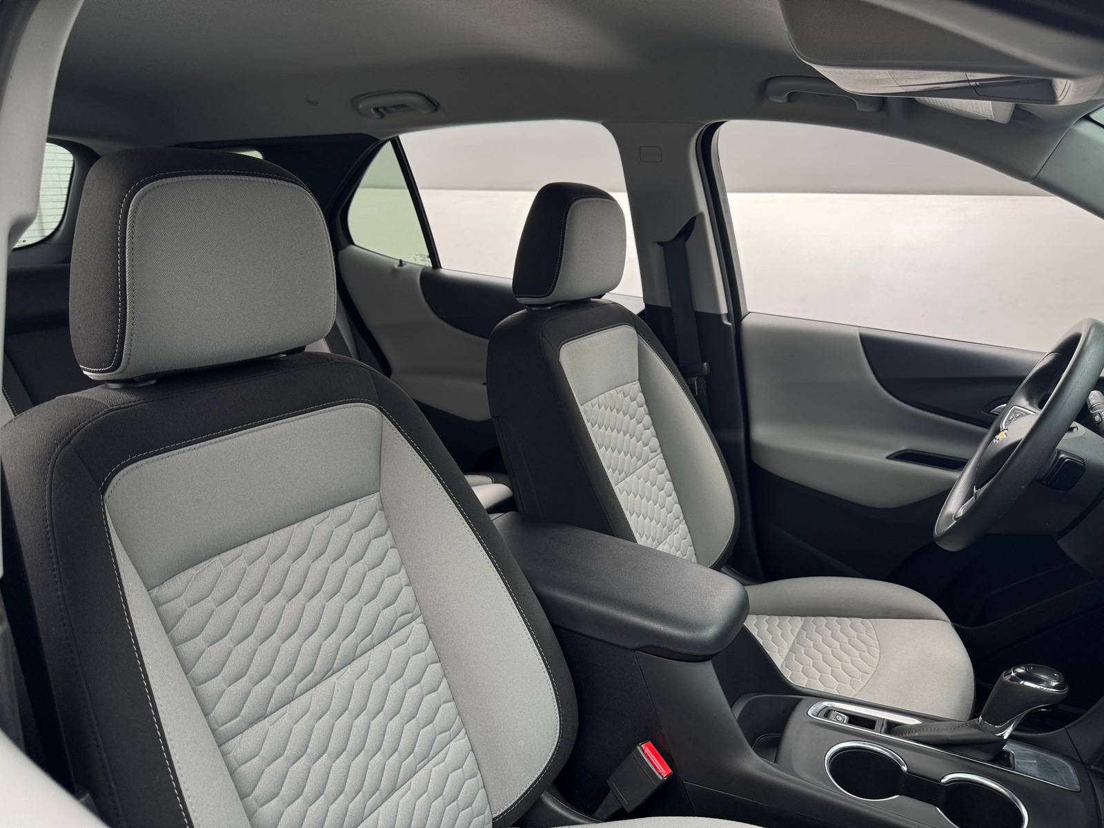 Thumbnail: 2021 Chevrolet Equinox - 2