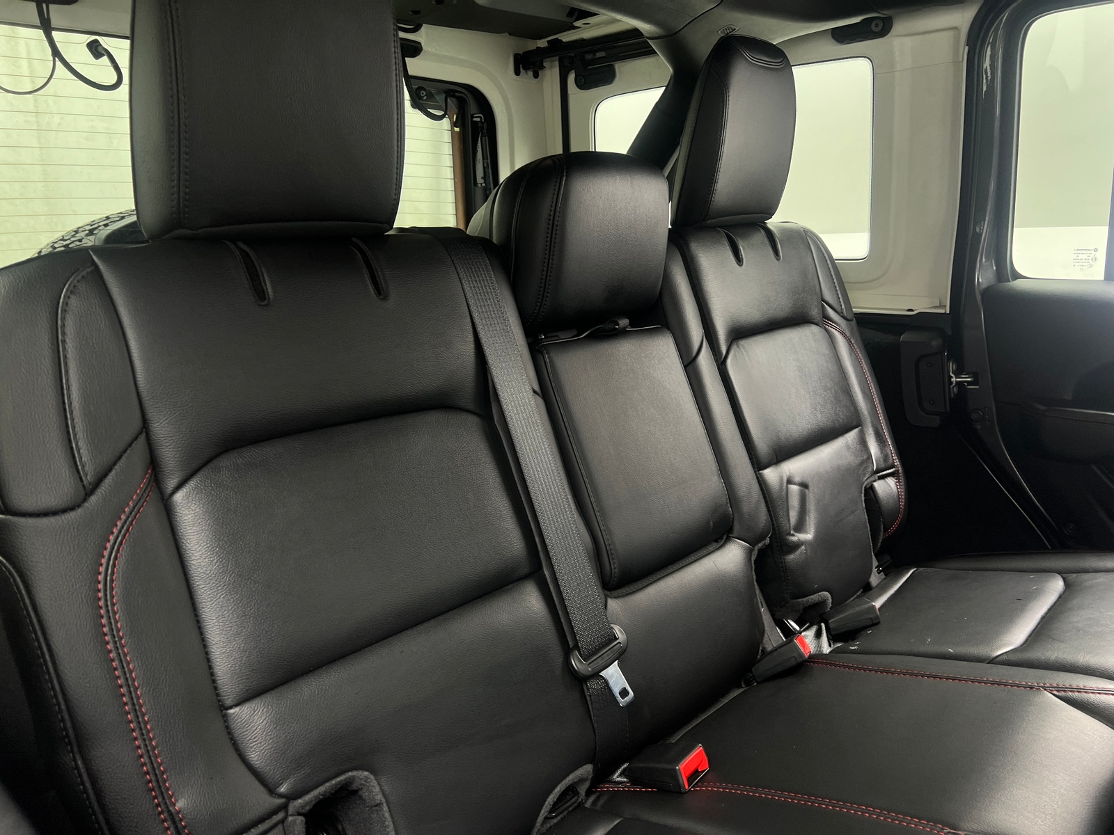Thumbnail: 2020 Jeep Wrangler - 5