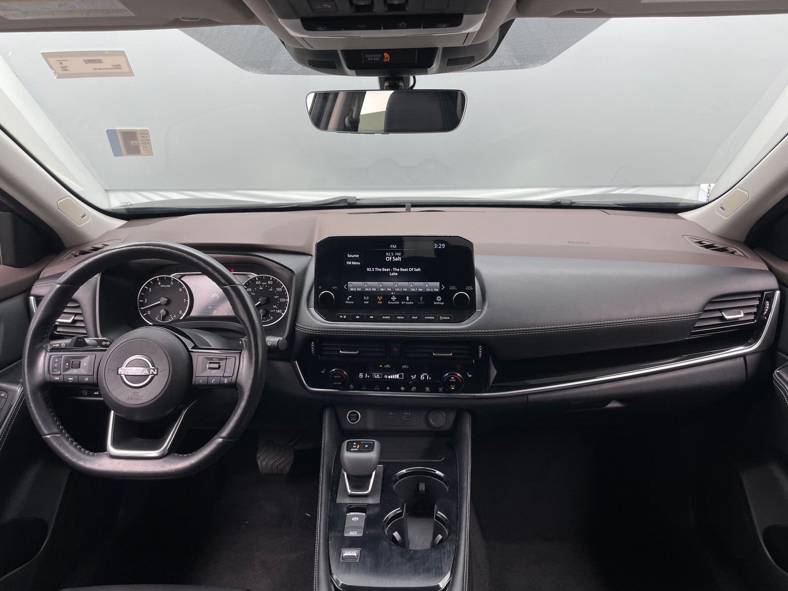 Thumbnail: 2023 Nissan Rogue - 3