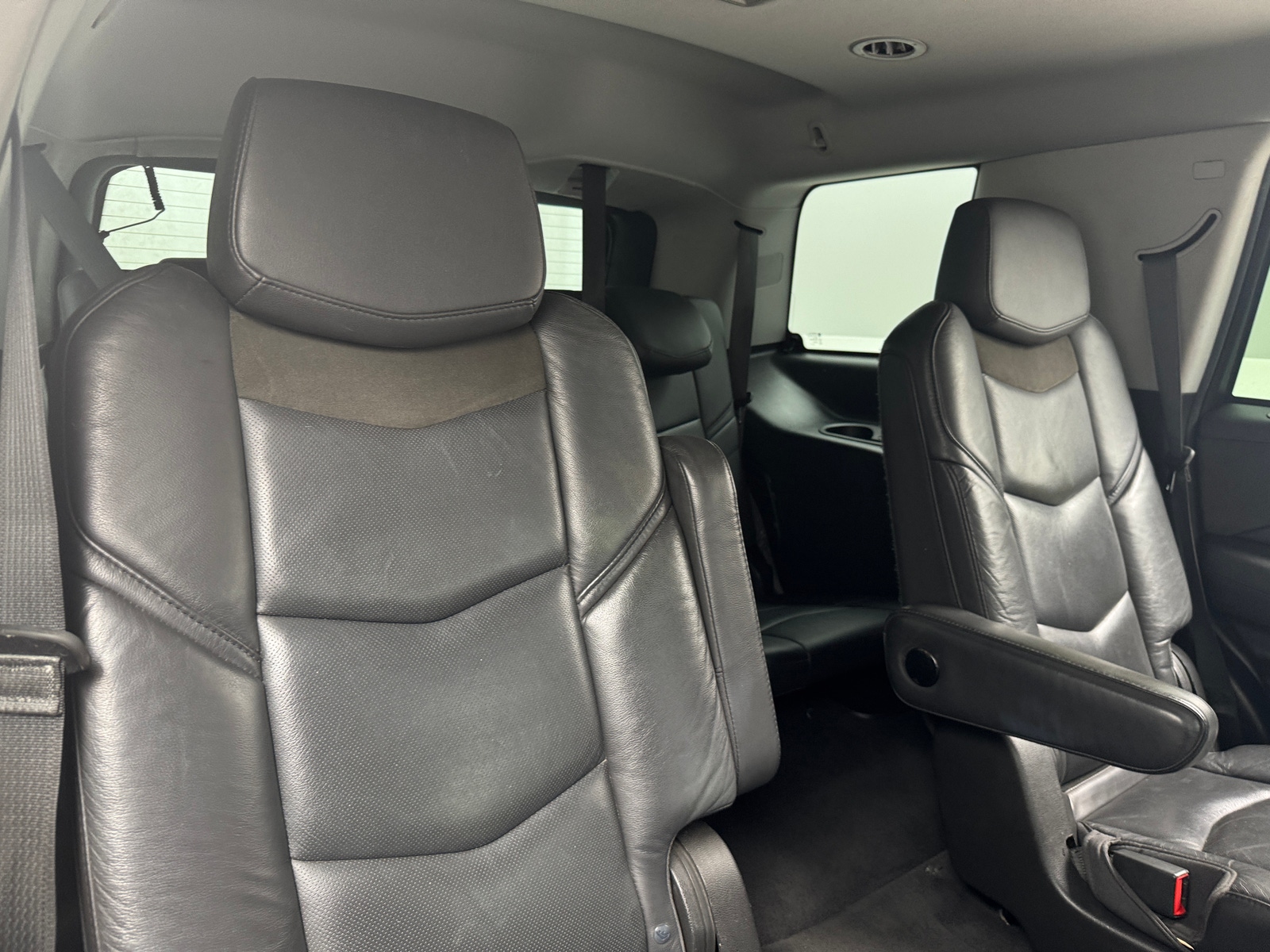 Thumbnail: 2018 Cadillac Escalade - 5