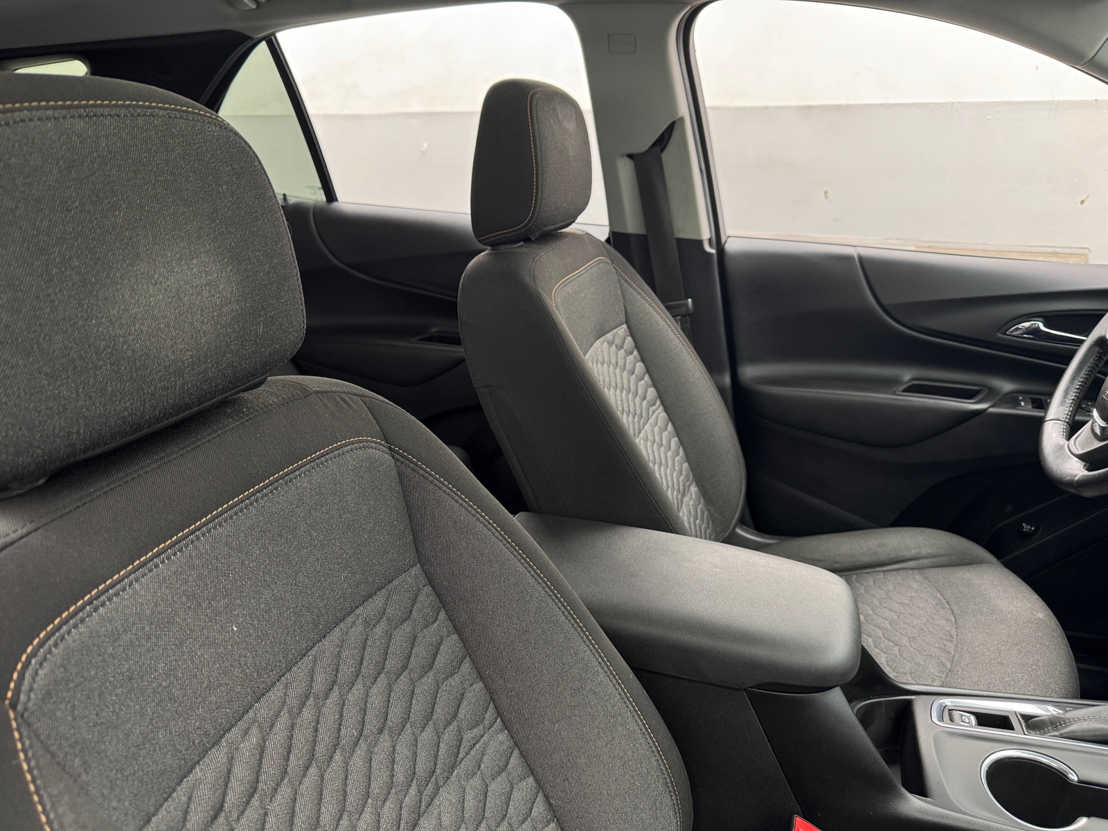 Thumbnail: 2018 Chevrolet Equinox - 2